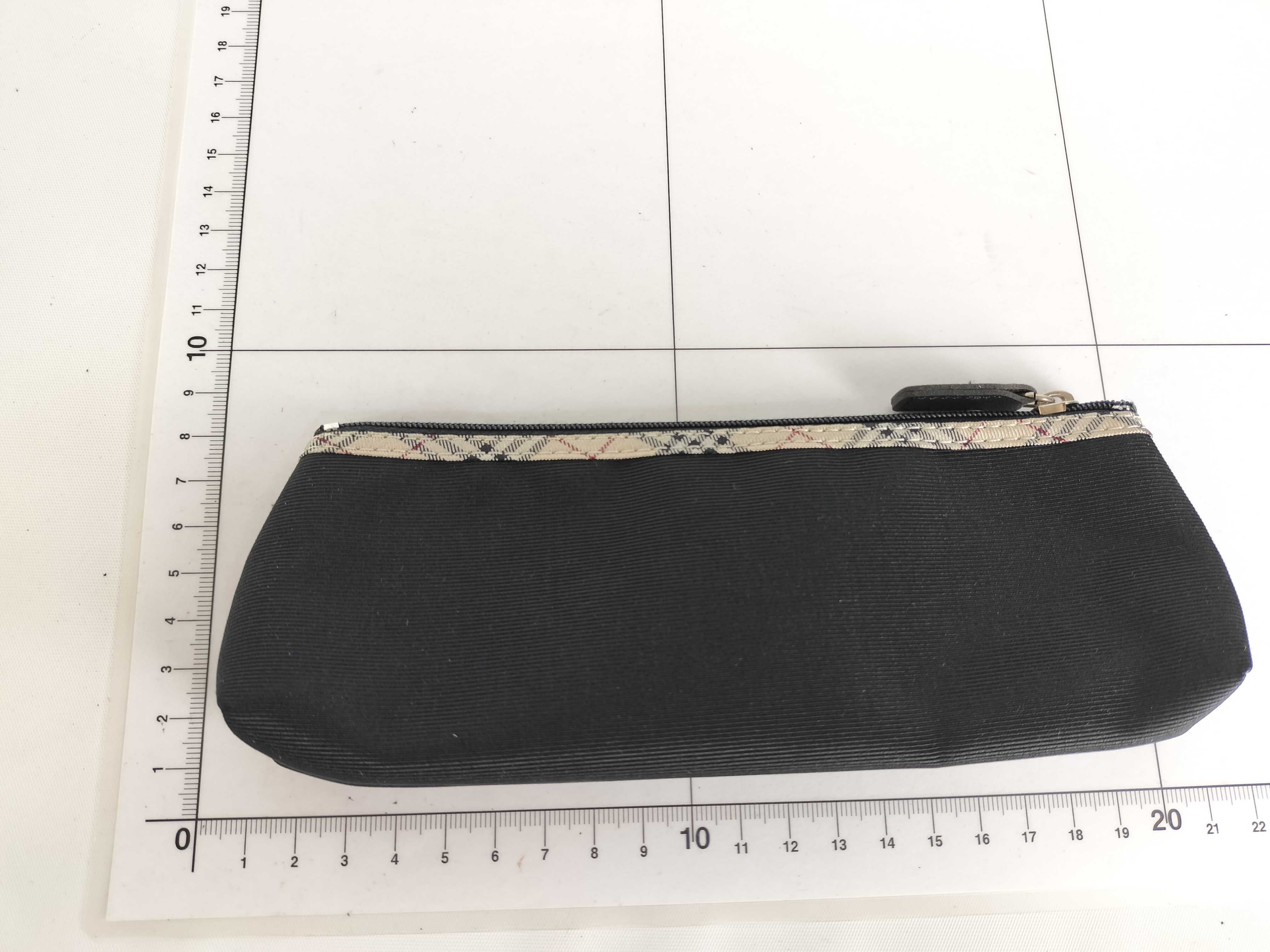pouch and other accessories — view 10