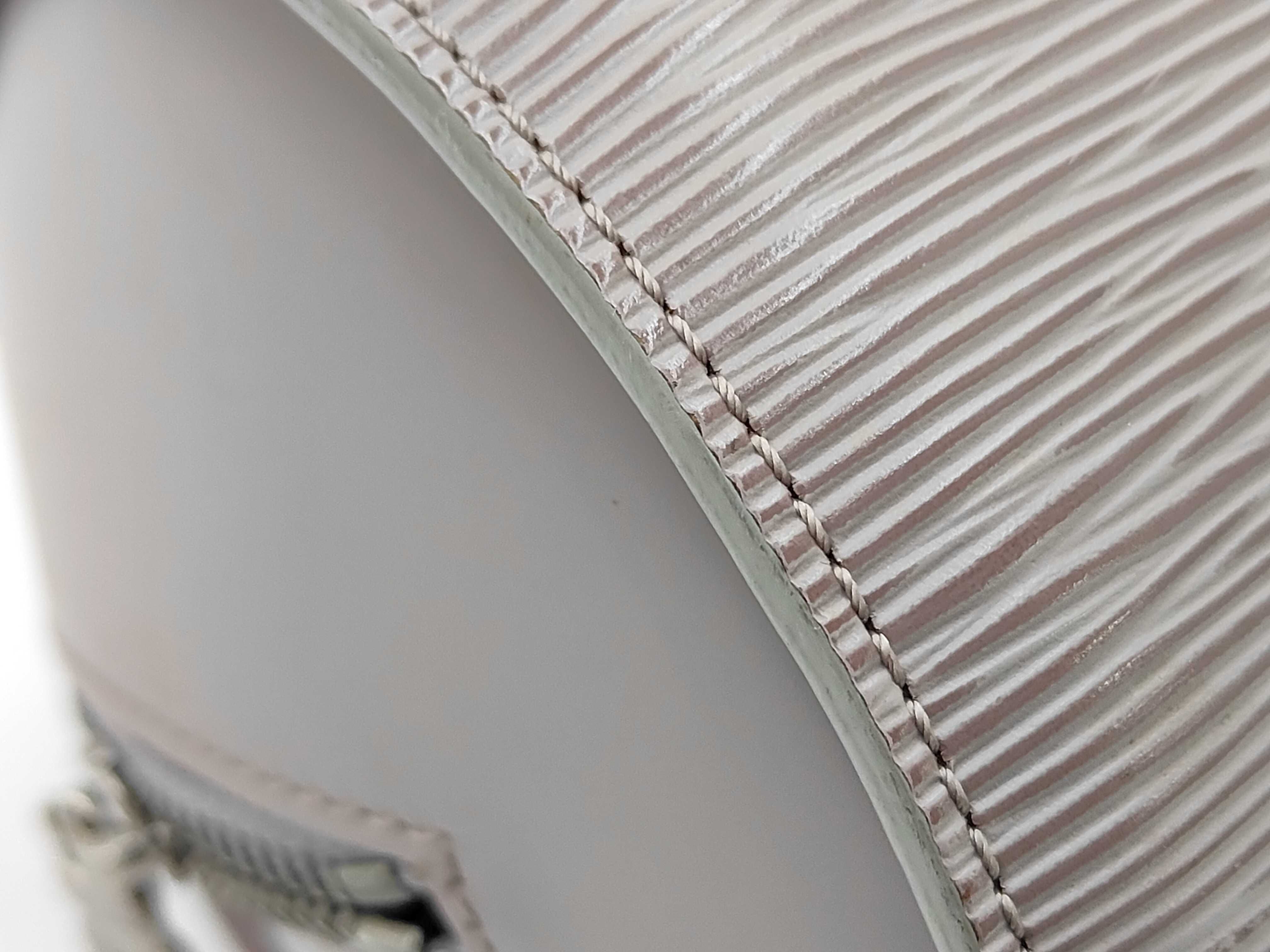 Epi Soufflot Lilac Handbag — view 6