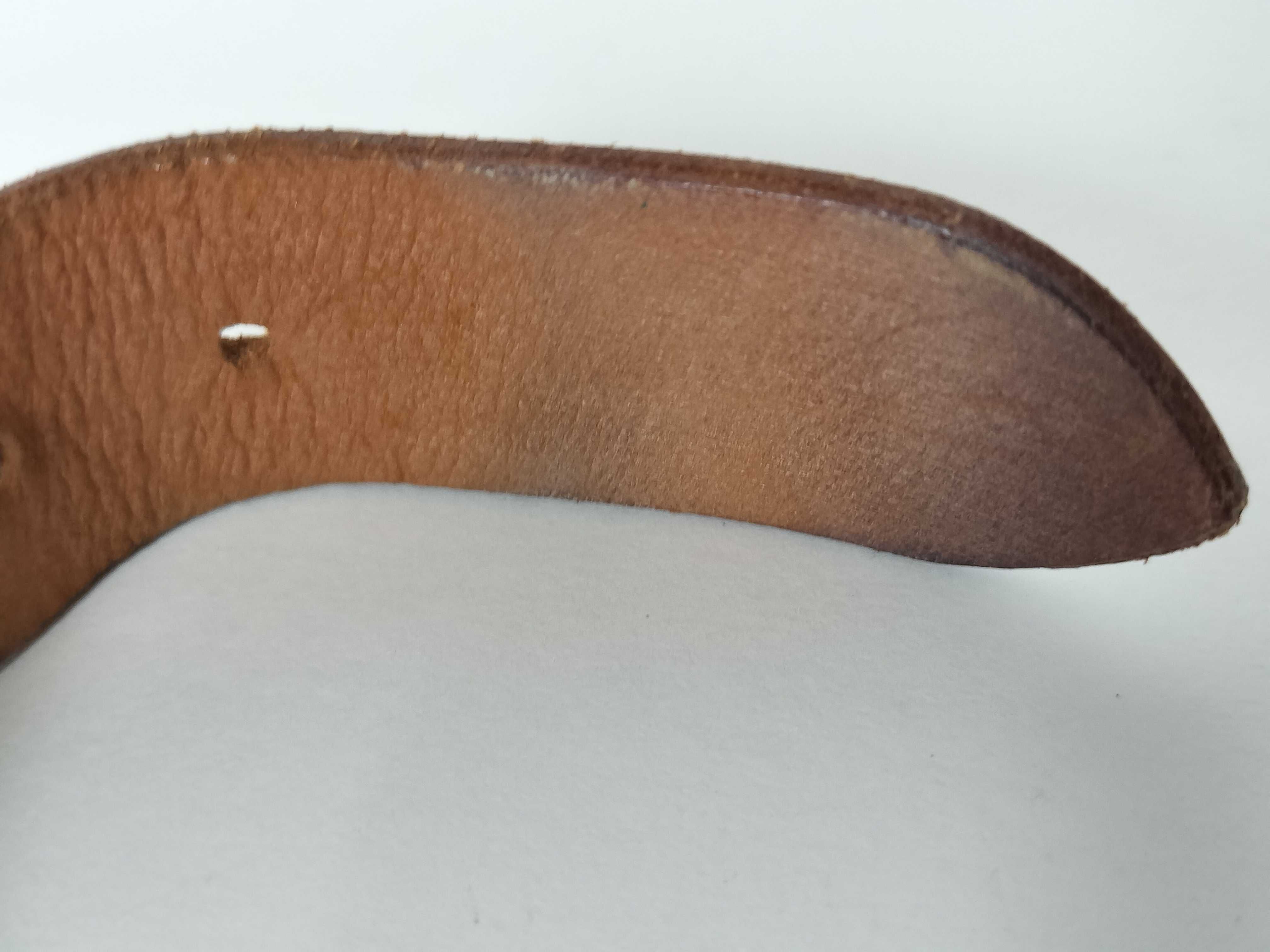 Etrivière Leather Bracelet (Bracelet/Bangle) — view 11