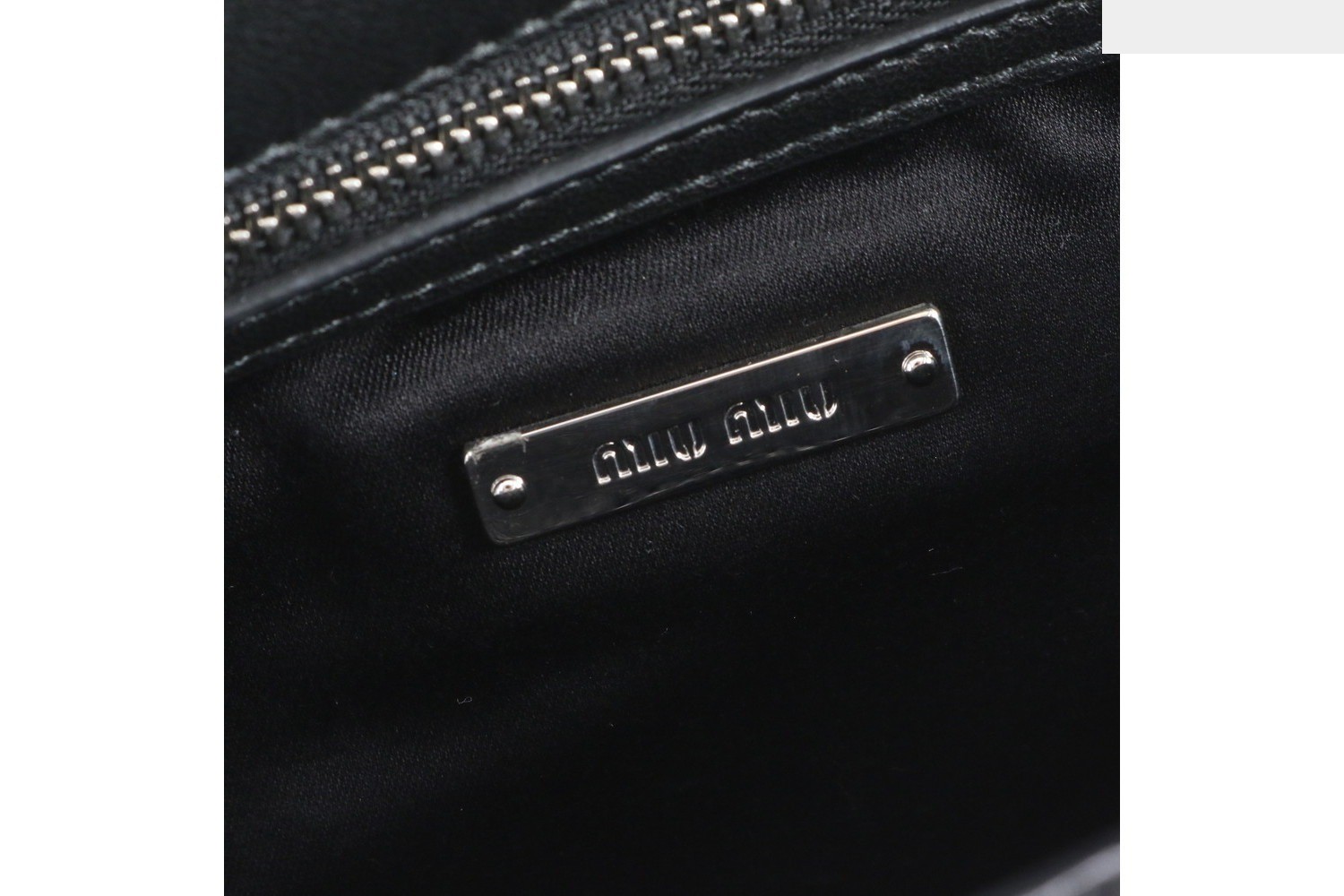 Matelassé Strawberry Bijou Leather Shoulder Bag — view 8