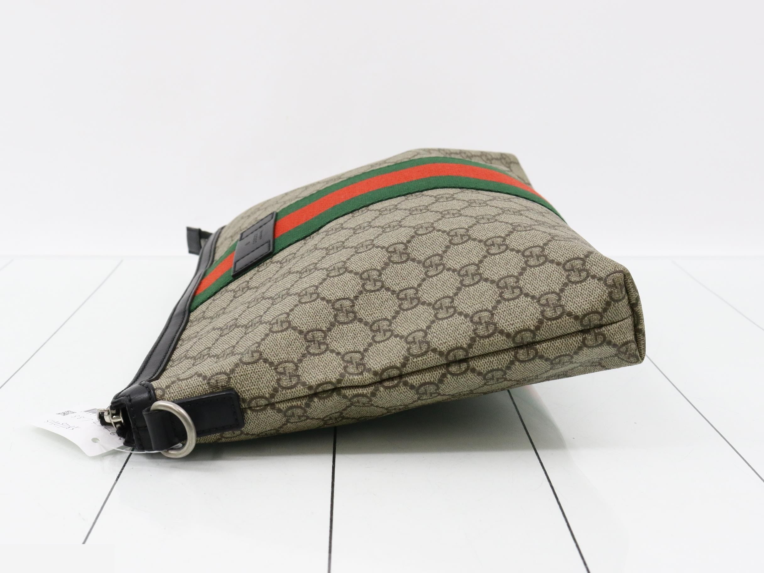 GG Supreme Sherry Line 2-Way Clutch Bag — view 4
