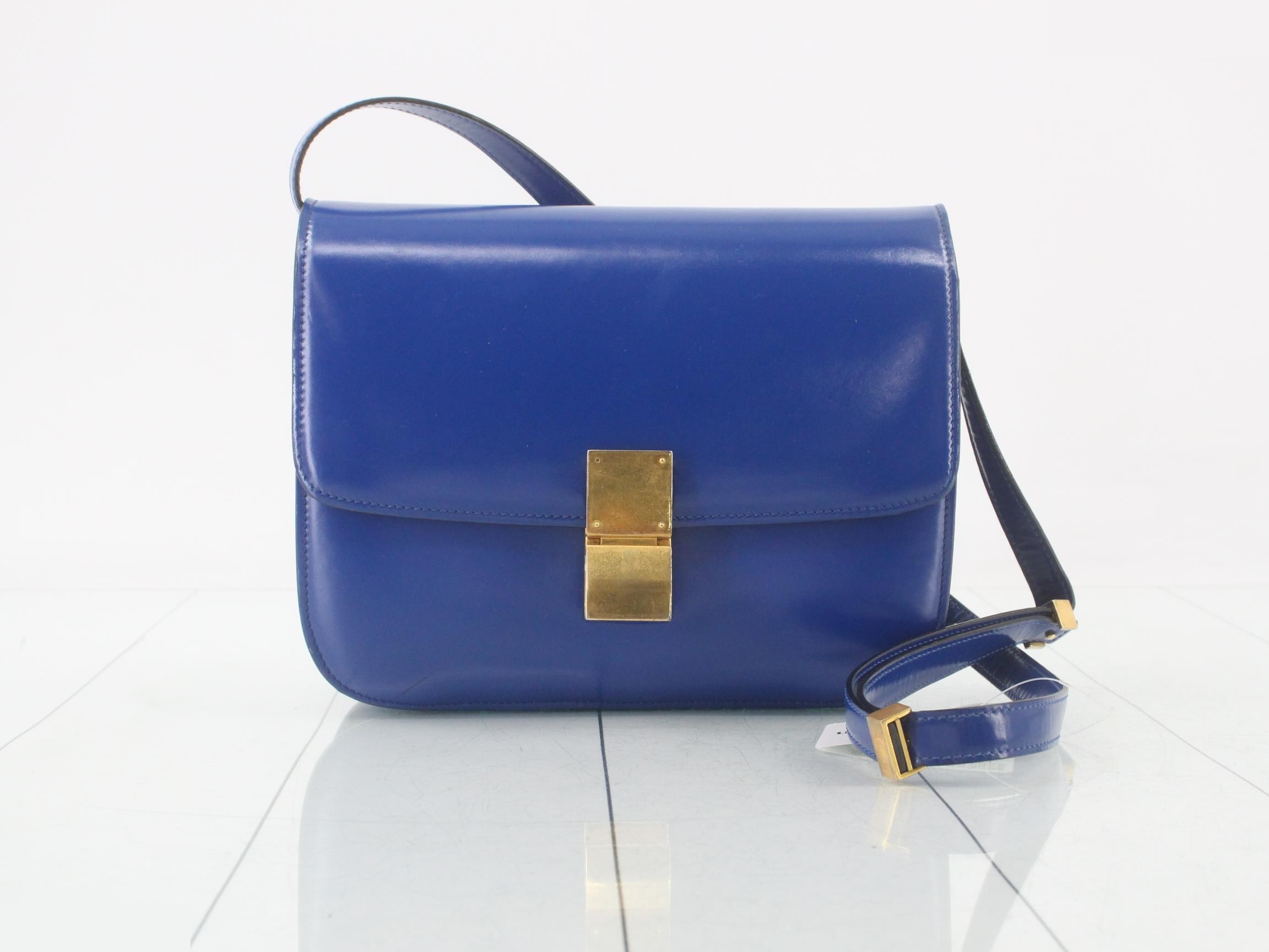 Shoulder bag