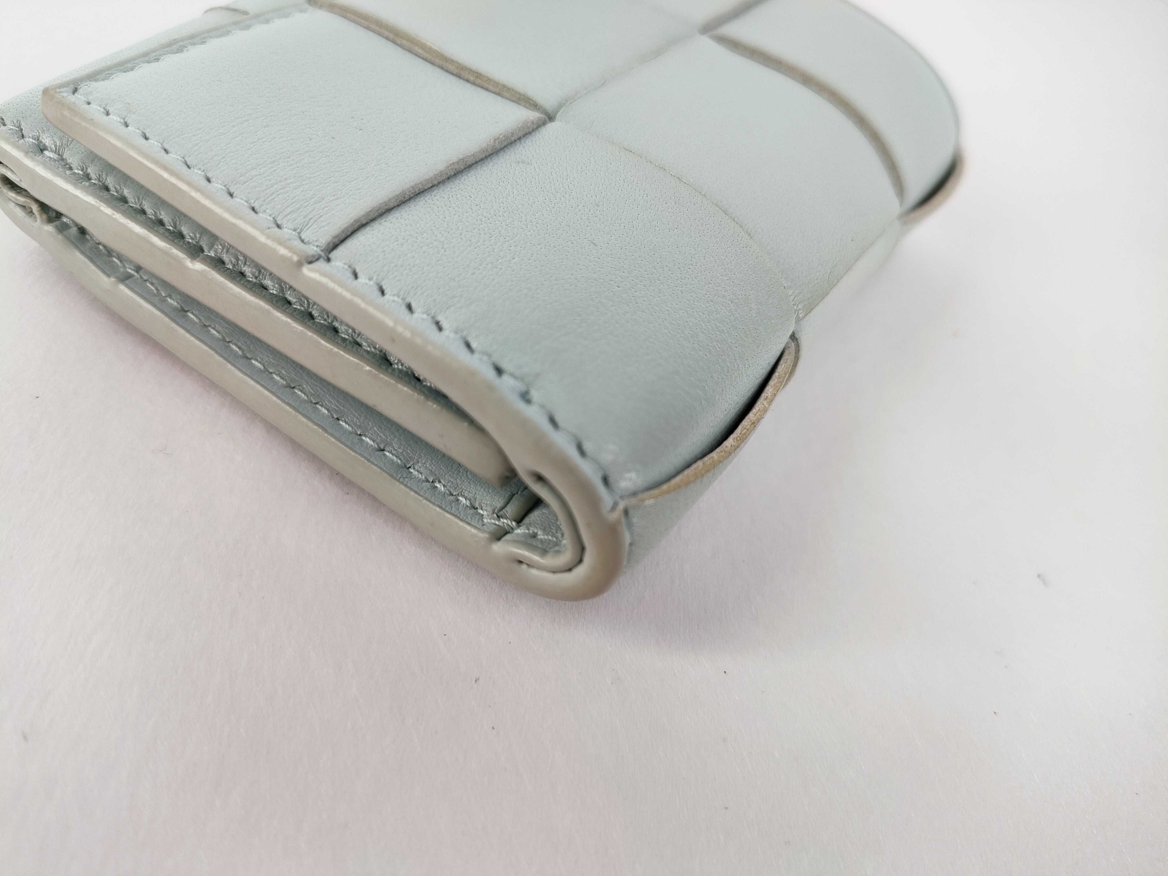 Intrecciato Maxi Cassette Compact Wallet, Light Blue — view 3