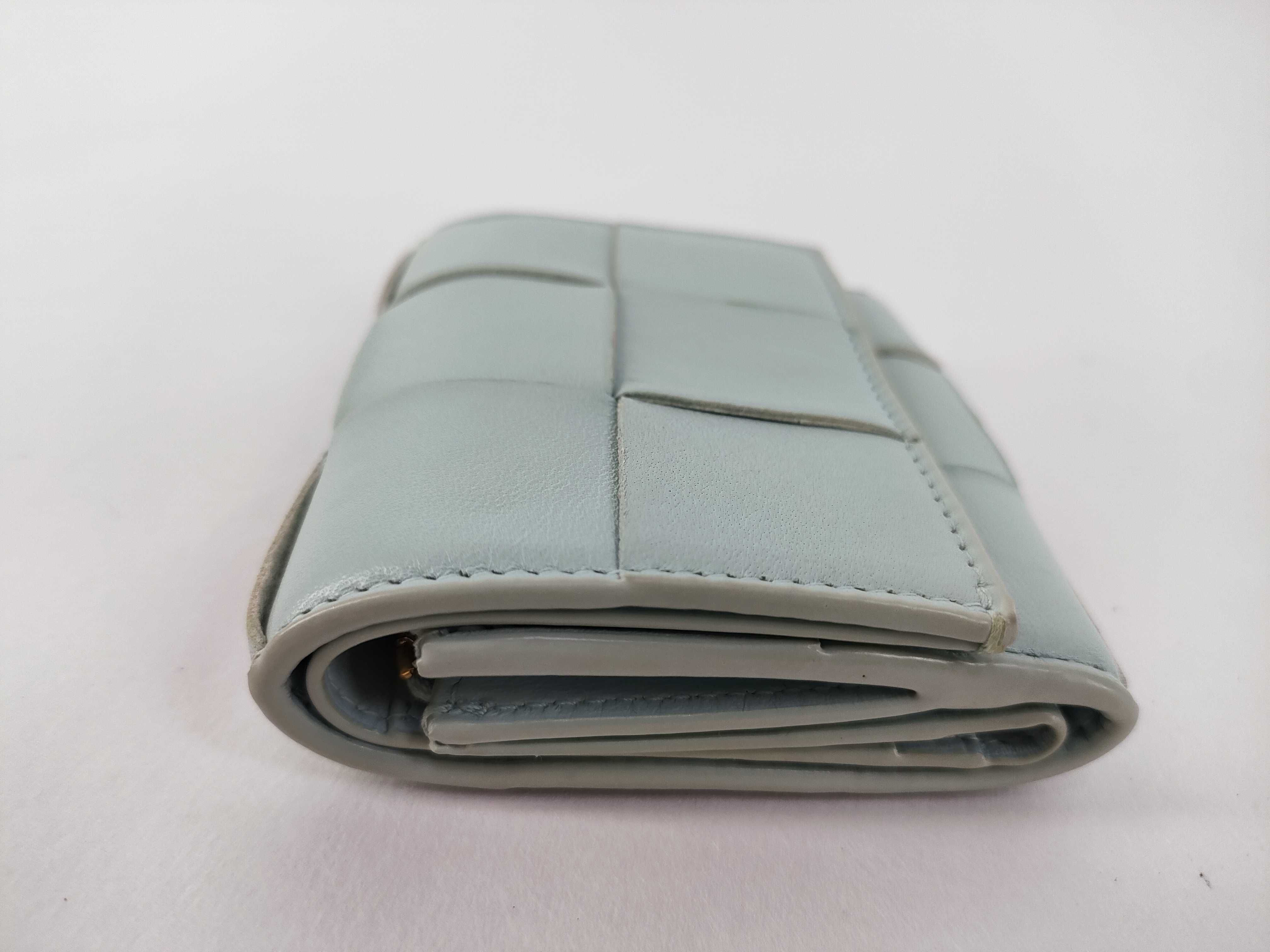 Intrecciato Maxi Cassette Compact Wallet, Light Blue — view 6