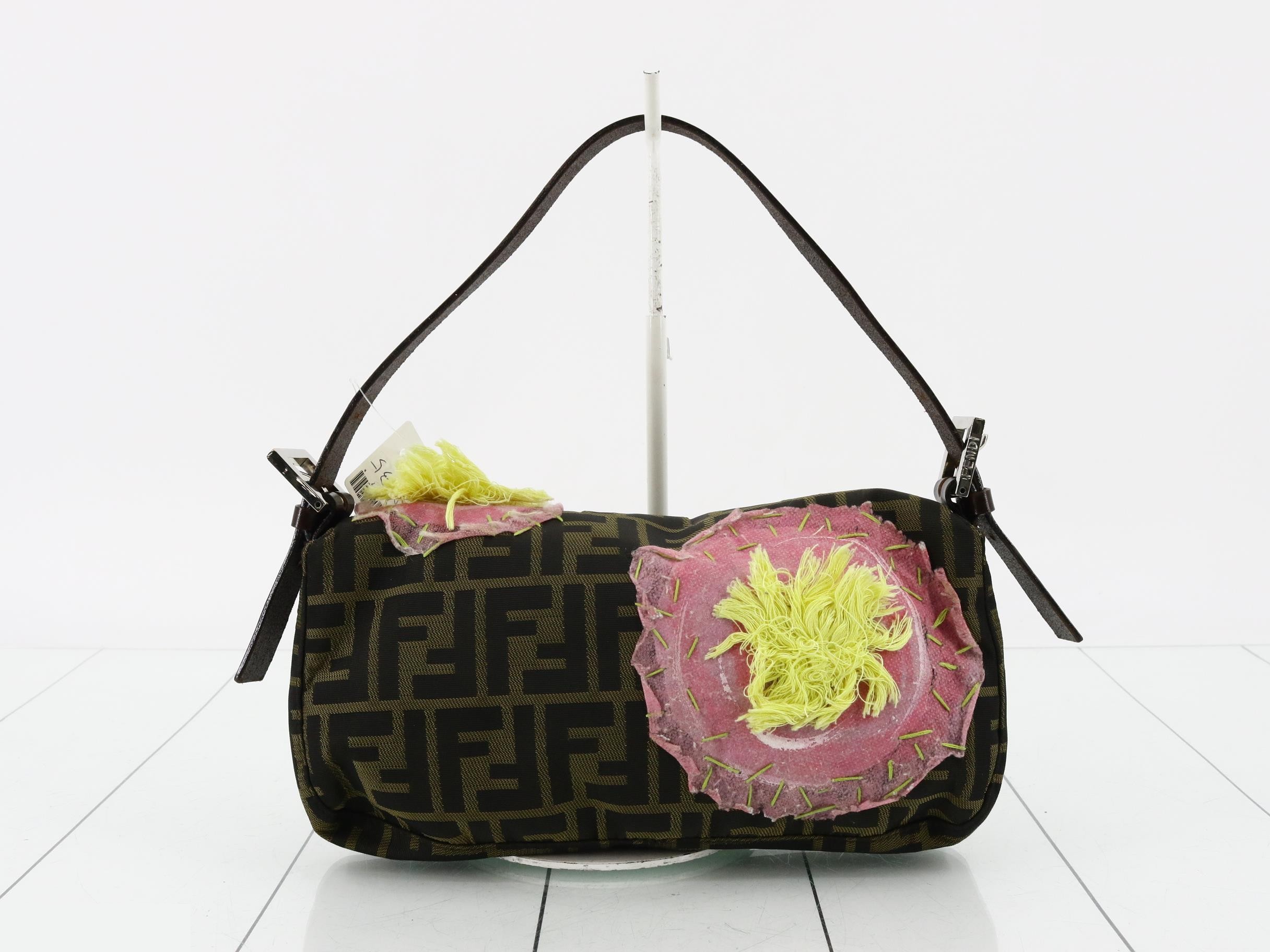 ZUCCA Mamma Bucket Flower Motif — view 2