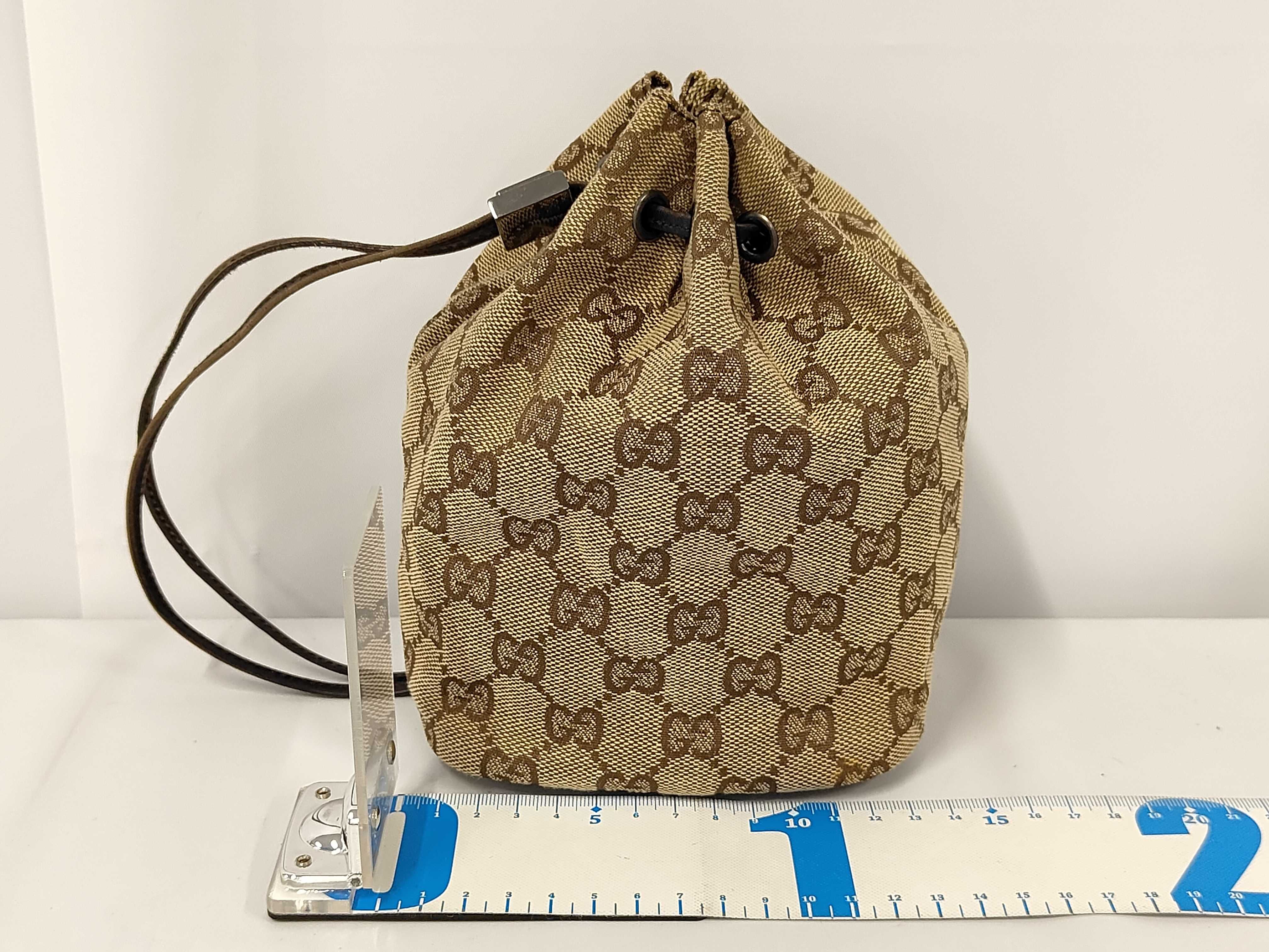 GG Canvas Handbag Pouch — view 2