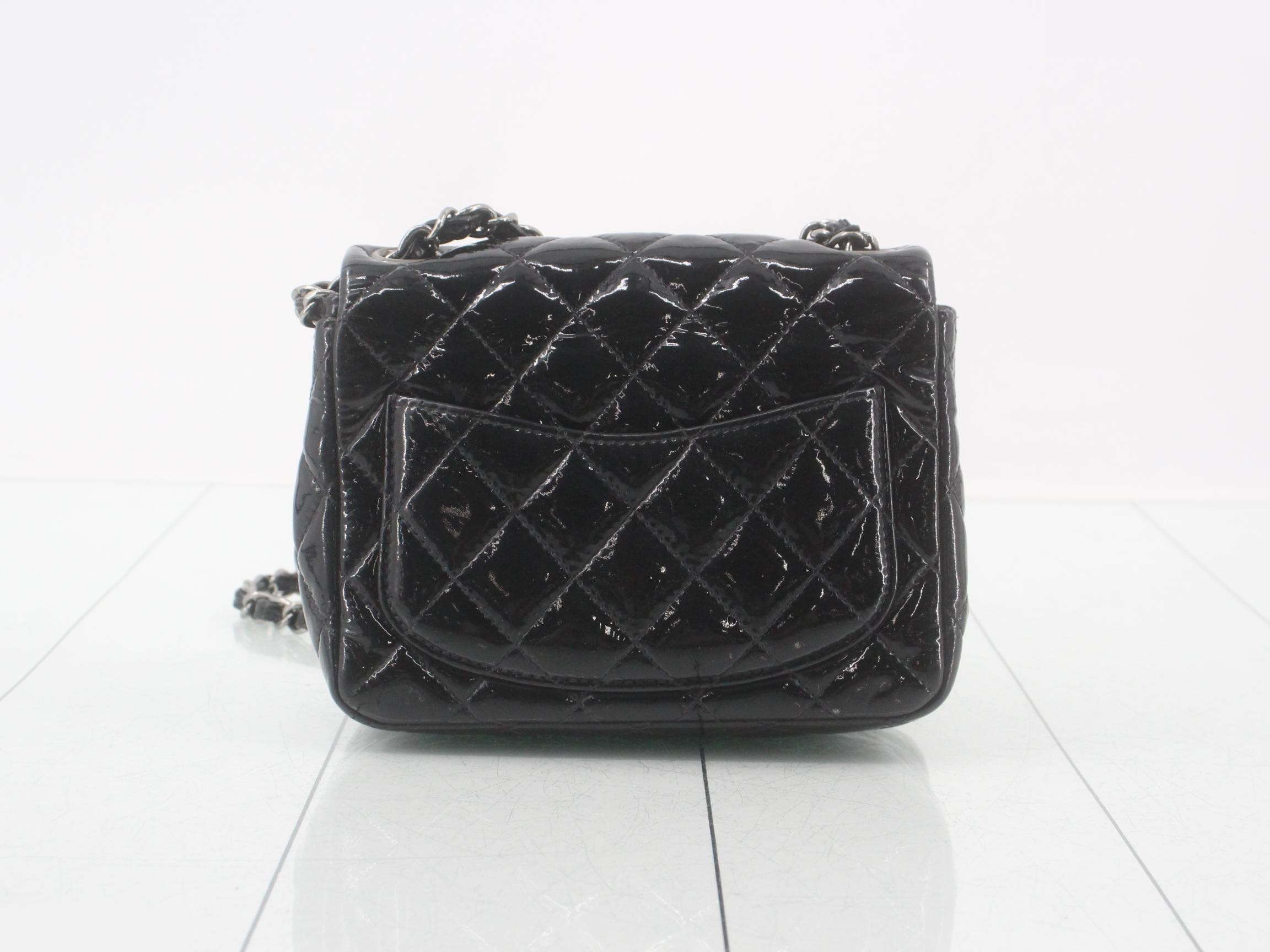 Matelassé enamel chain shoulder bag — view 2