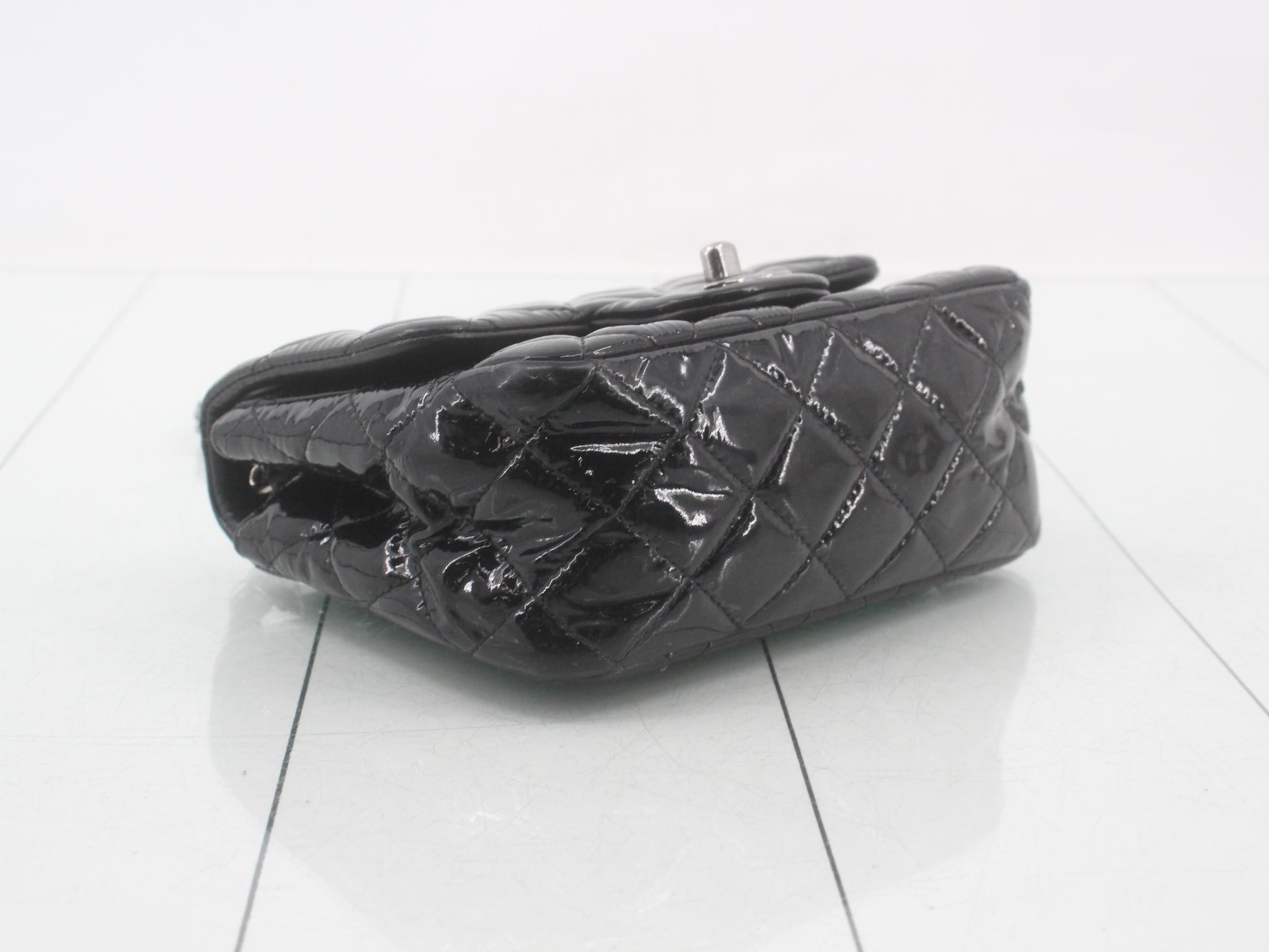 Matelassé enamel chain shoulder bag — view 5