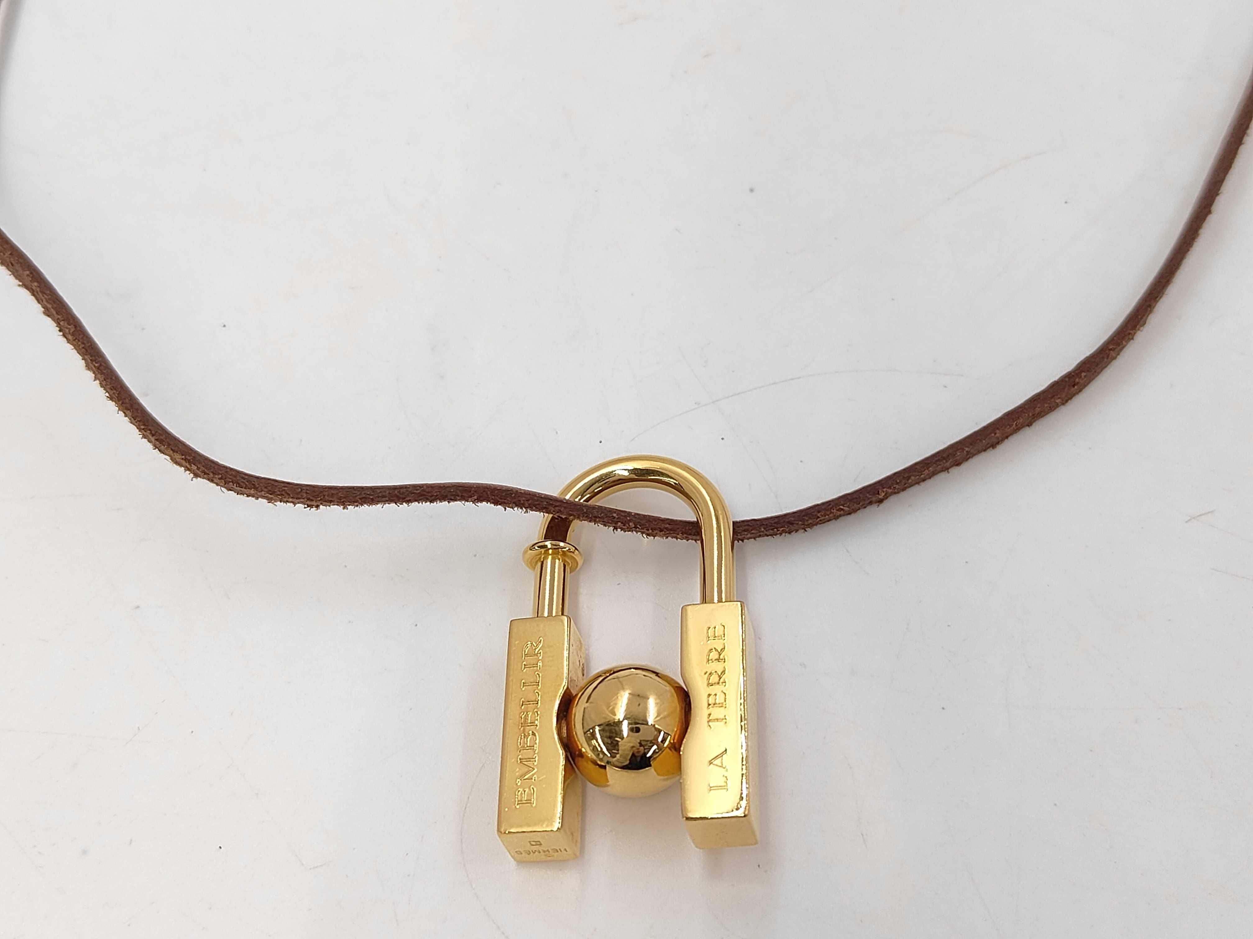 2001 Limited Edition/GP Necklace — view 2