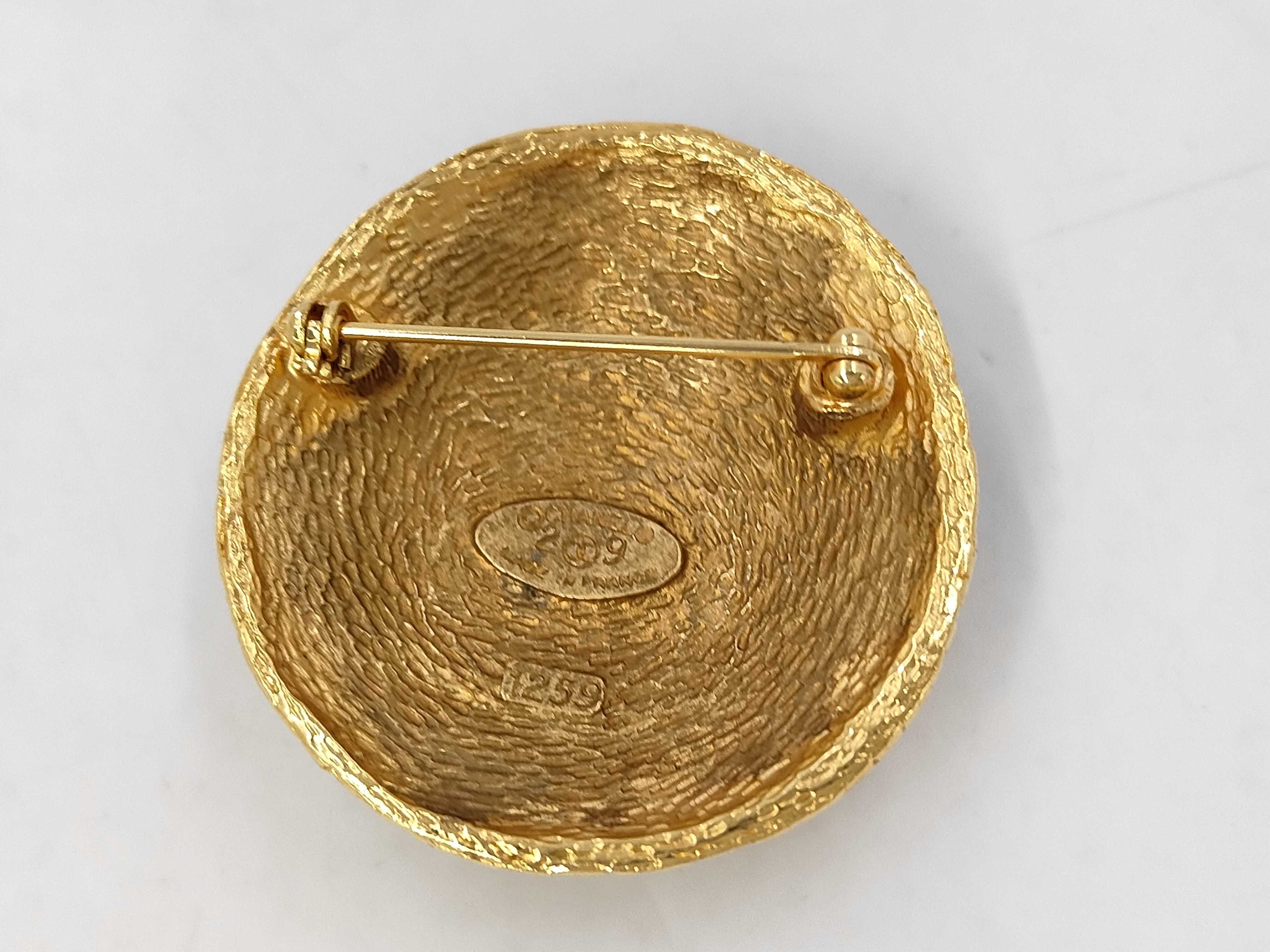 Coco Mark Round Gold Brooch — view 2