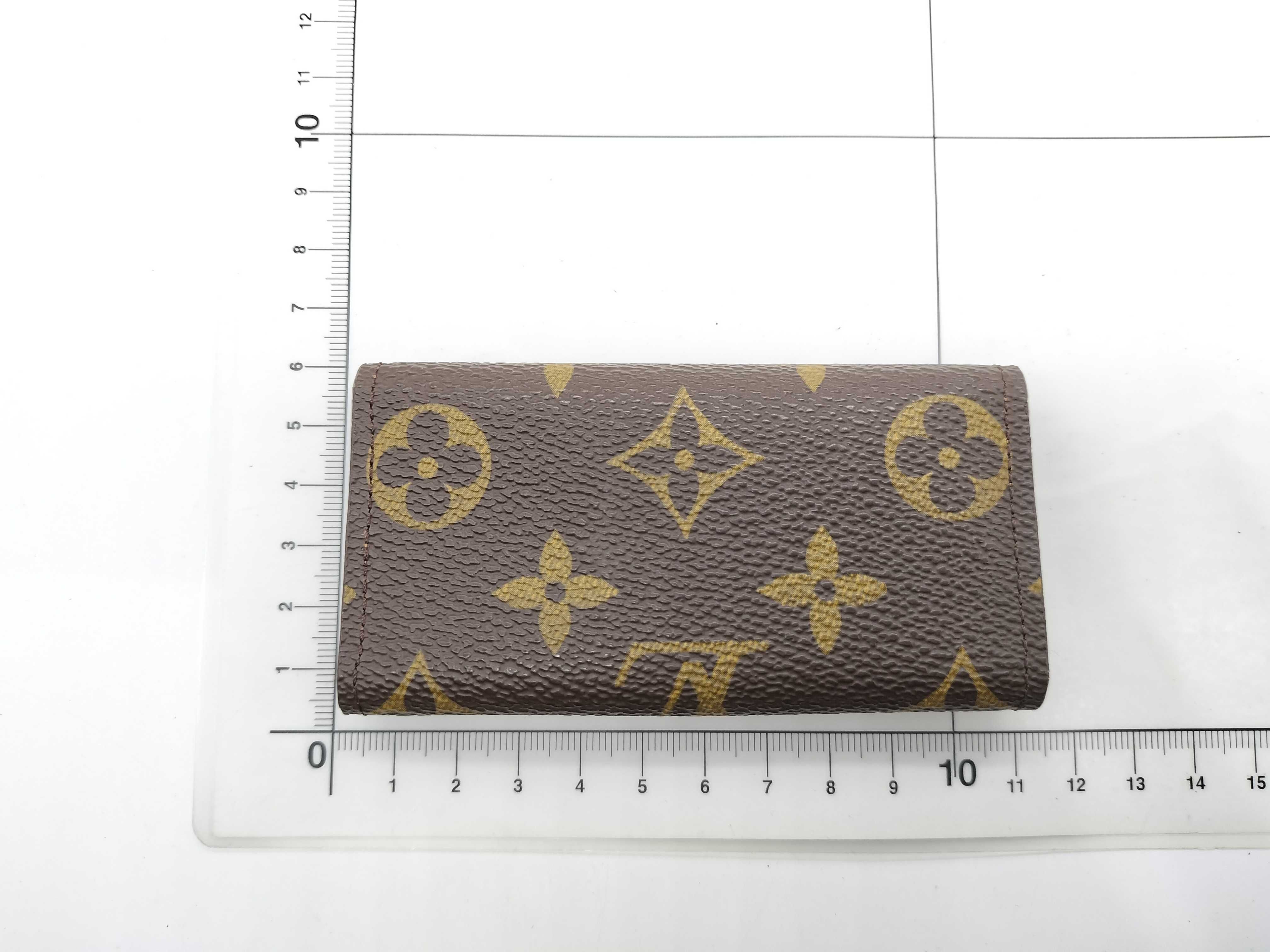 Monogram M62631 Multicles 4 Key Case — view 2