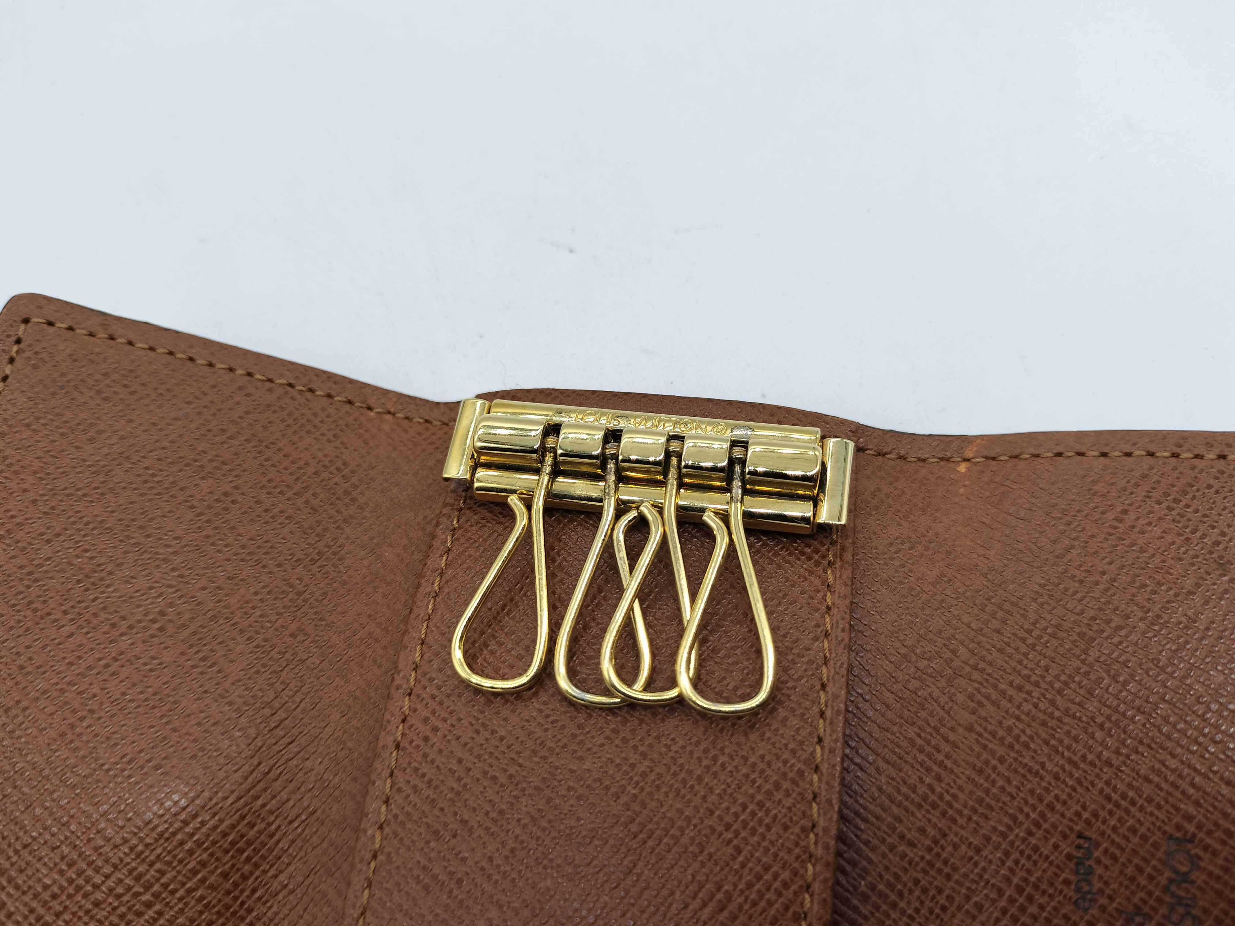 Monogram M62631 Multicles 4 Key Case — view 8