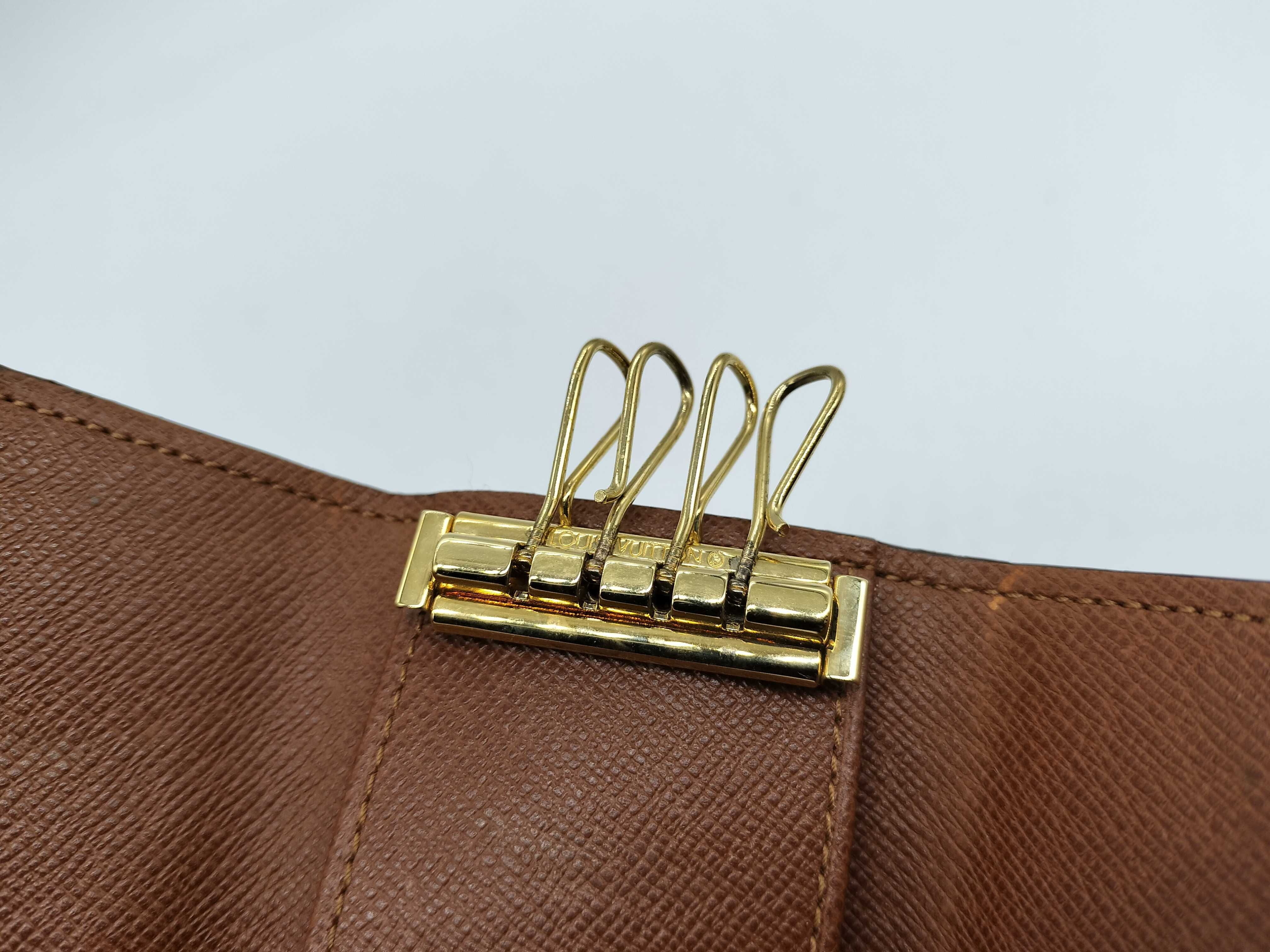 Monogram M62631 Multicles 4 Key Case — view 9