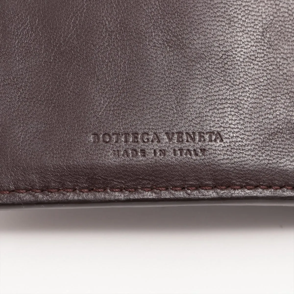 Intrecciato Leather Compact Wallet Brown — view 9
