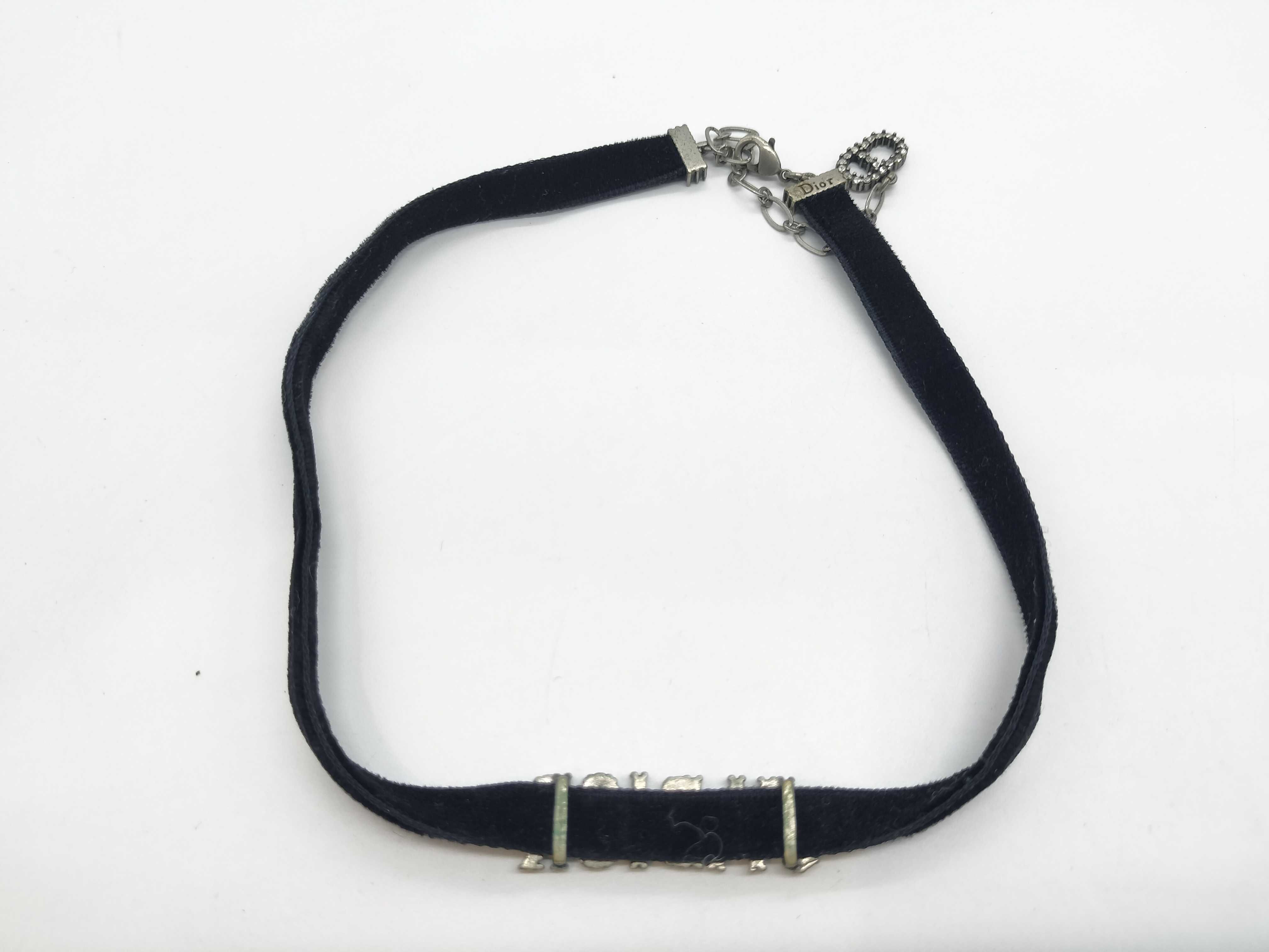 choker necklace — view 3