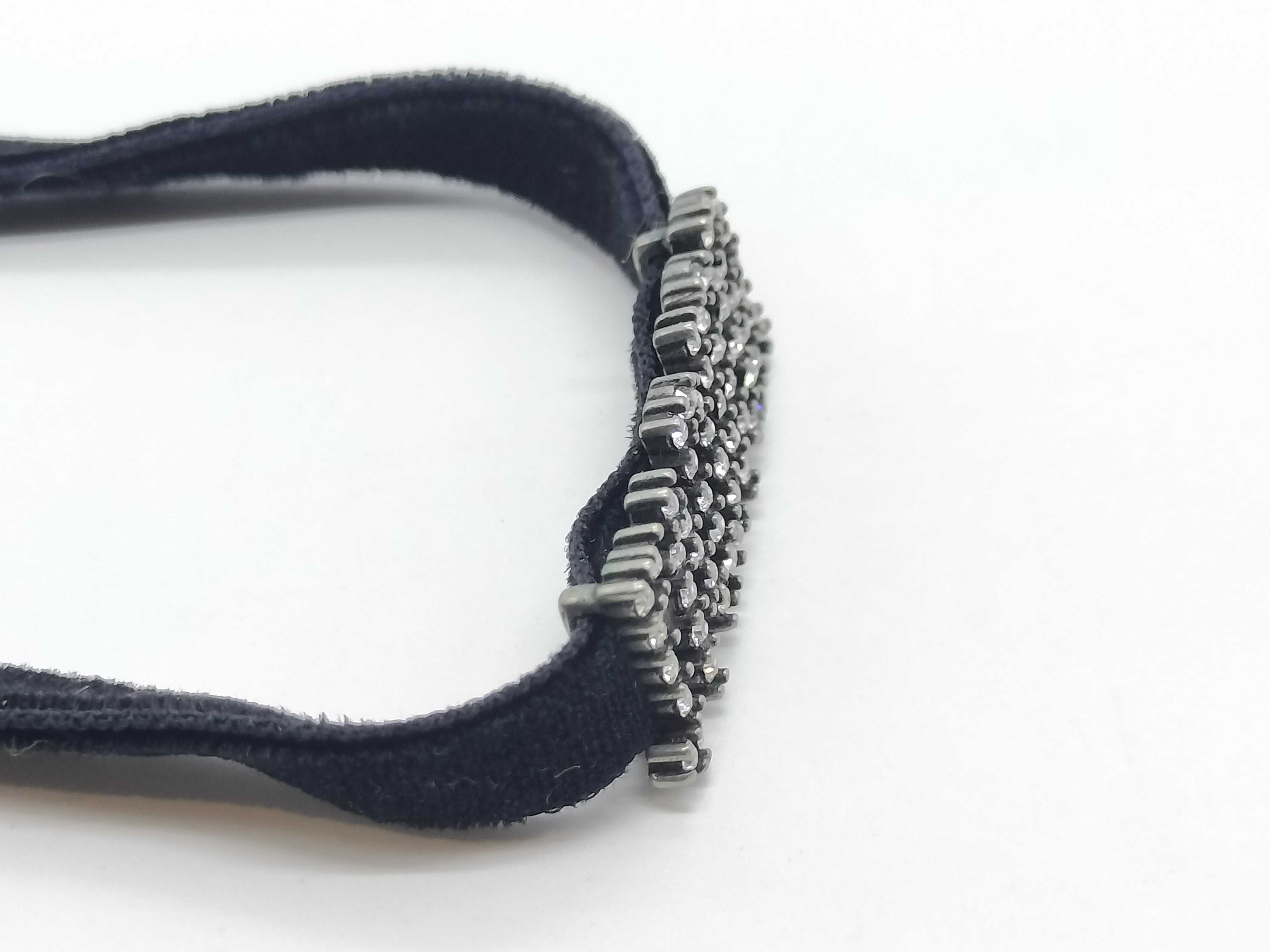 choker necklace — view 4
