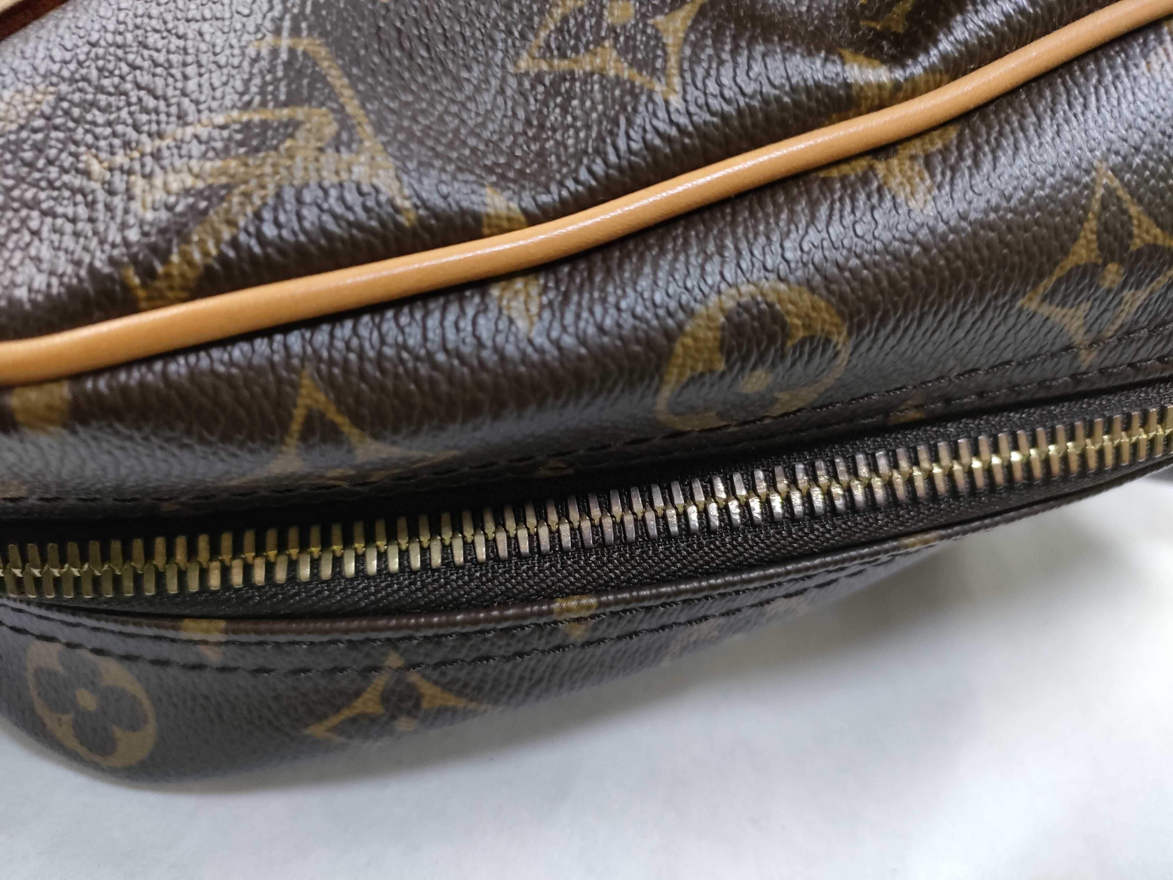 Monogram LV Monogram Manhattan Handbag — view 6