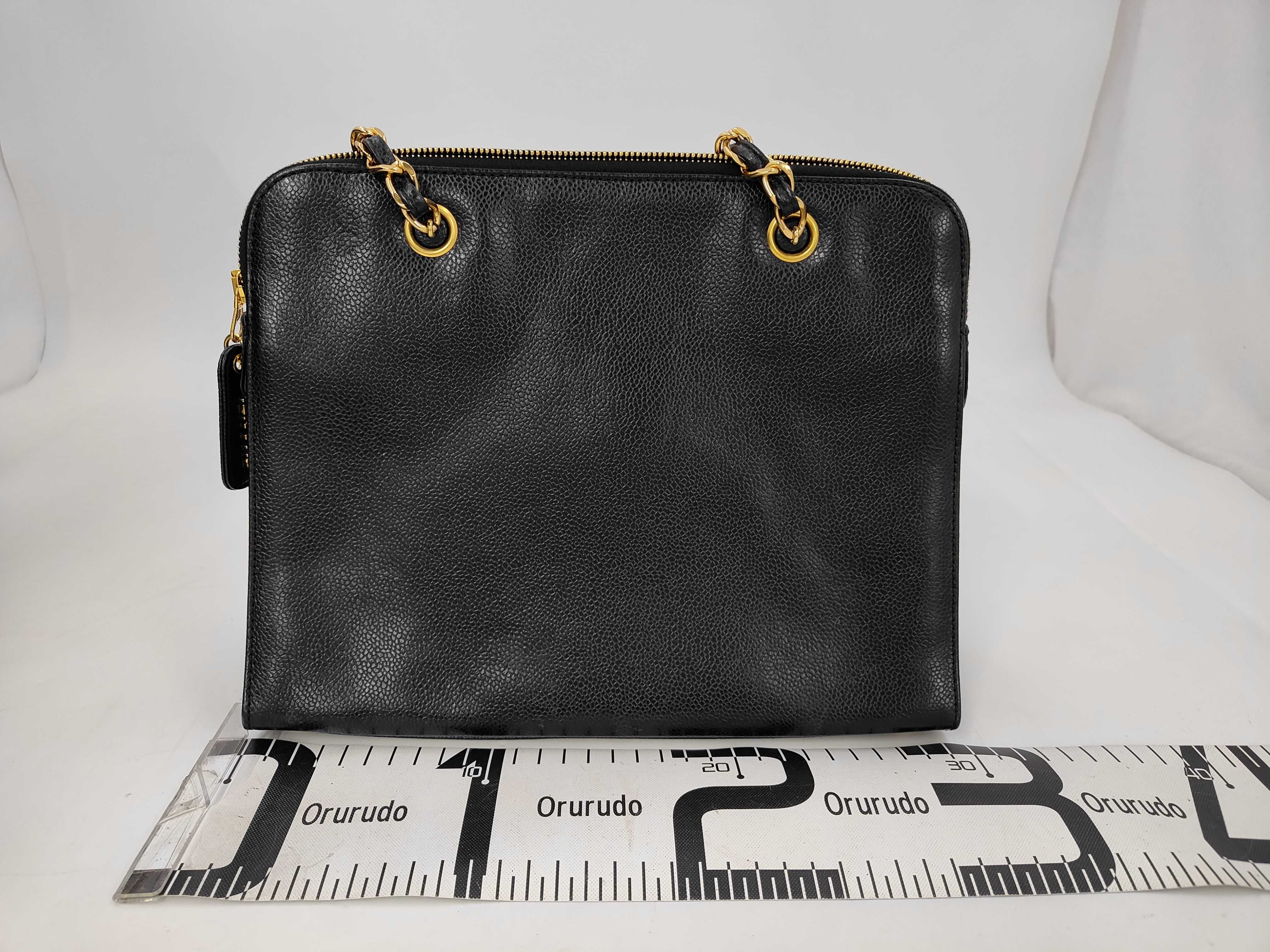 Coco Mark Chain Shoulder Caviar Skin Shoulder Bag — view 2