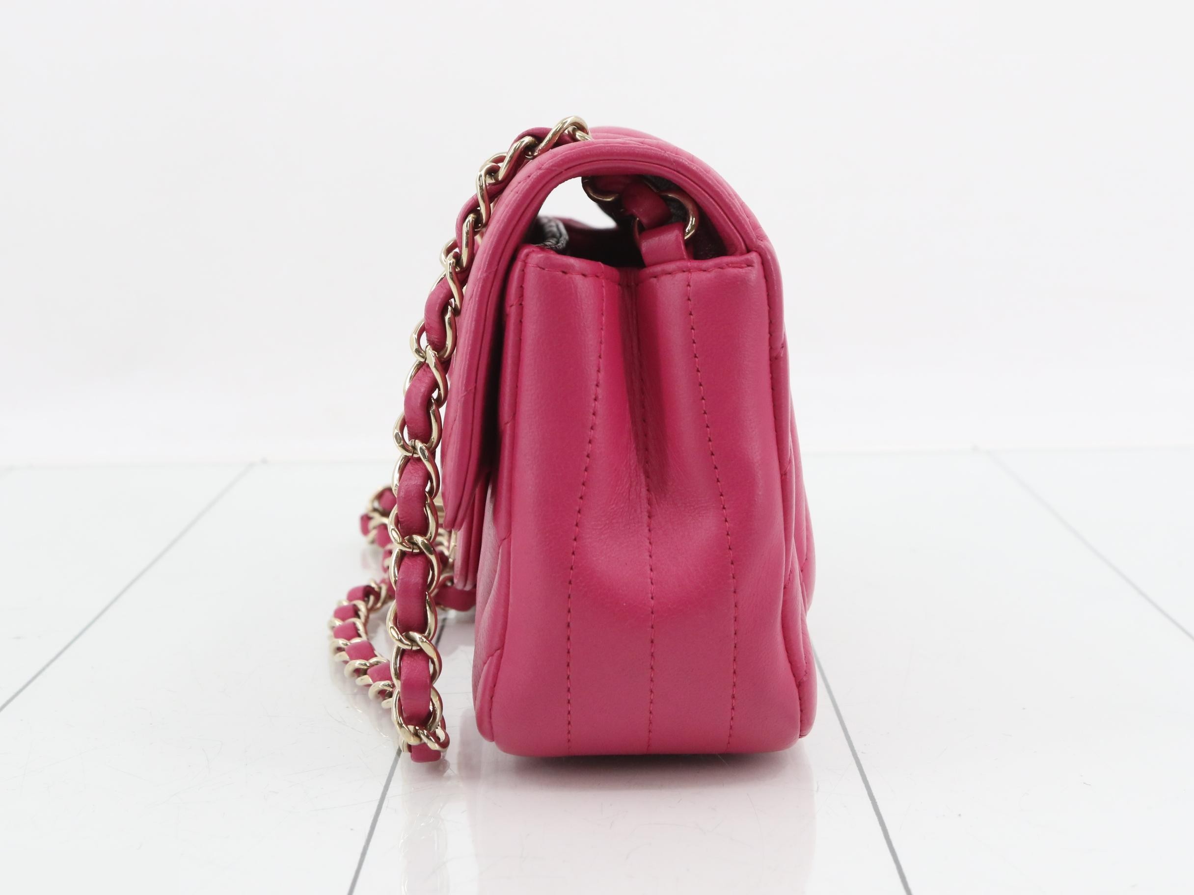 Single flap mini shoulder bag, lambskin, chevron pattern, #23. — view 3