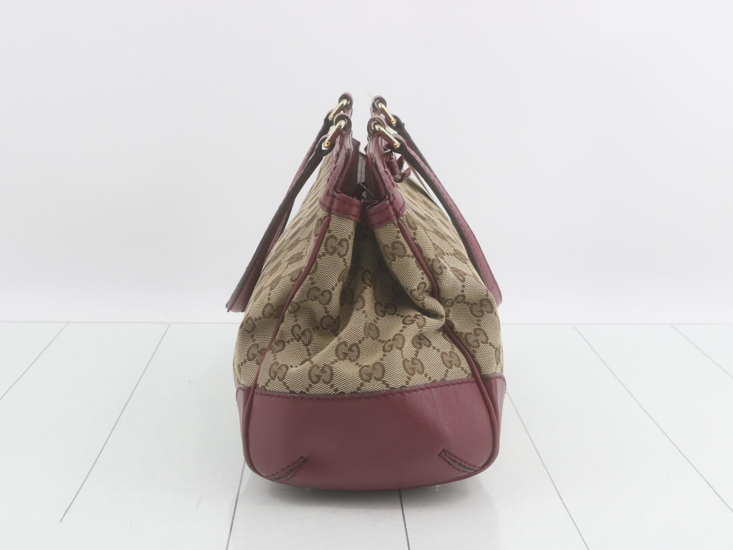 GG Canvas Handbag — view 4
