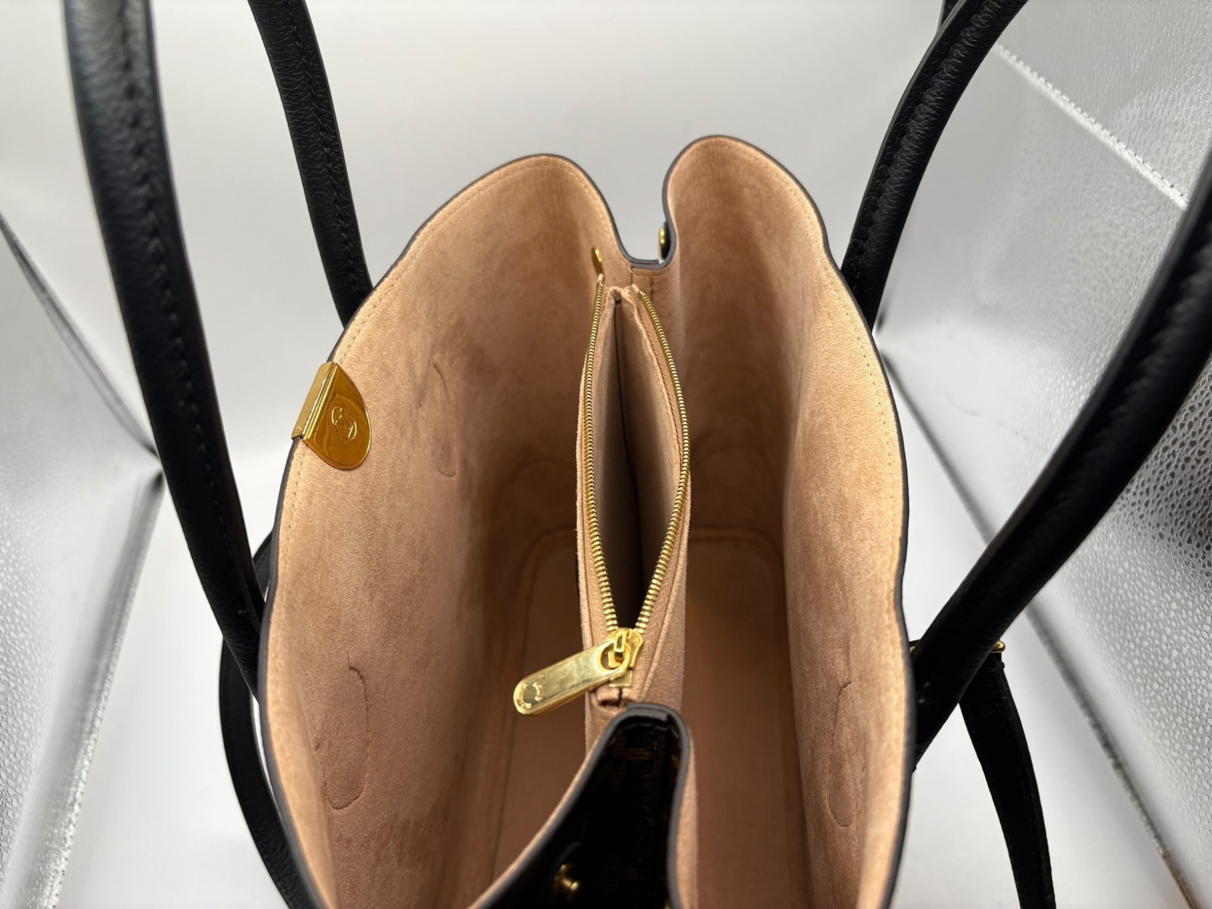 Monogram Flandrin M41595 Shoulder Bag (RFID detected) — view 7