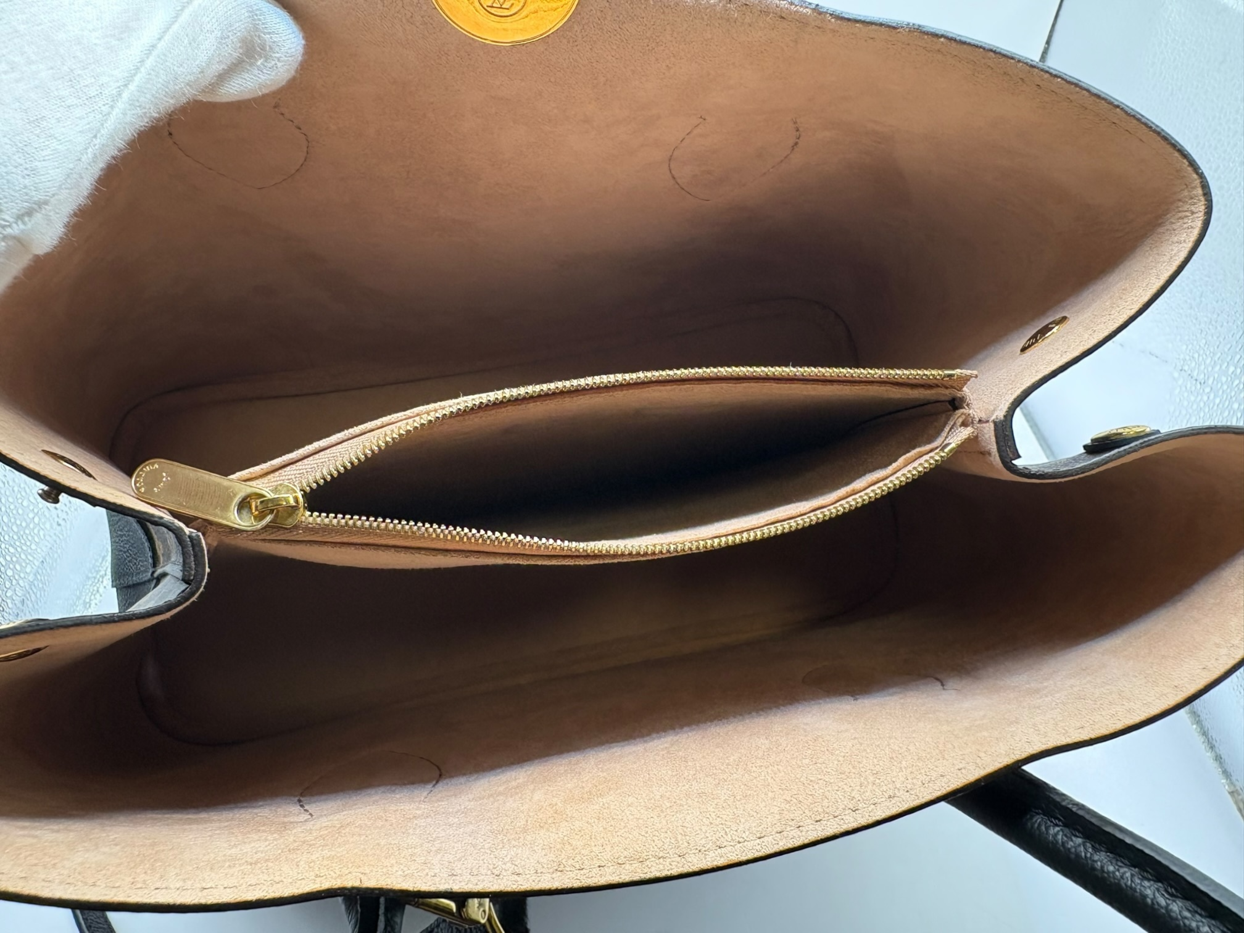 Monogram Flandrin M41595 Shoulder Bag (RFID detected) — view 8