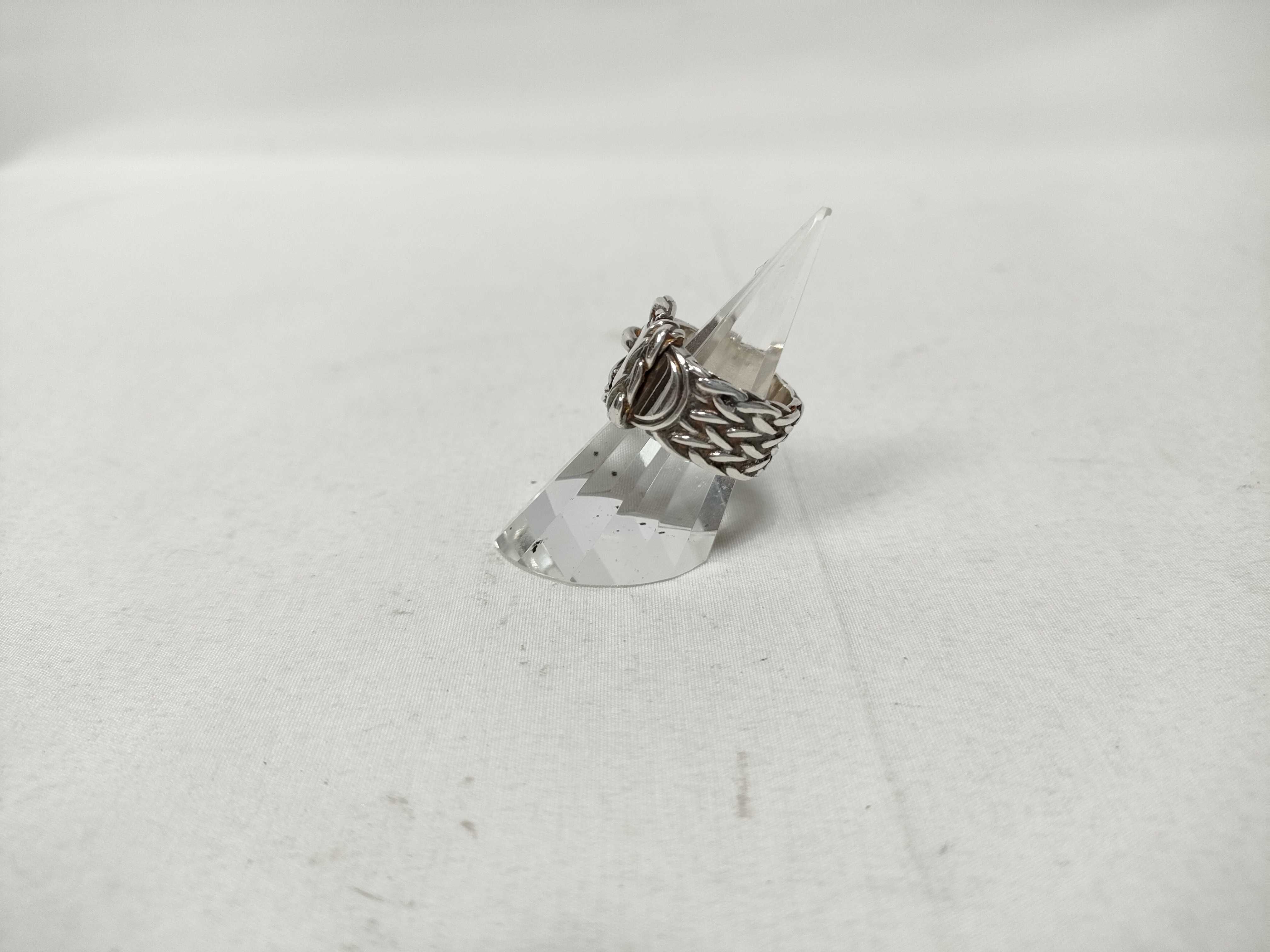 Diane Ring — view 2
