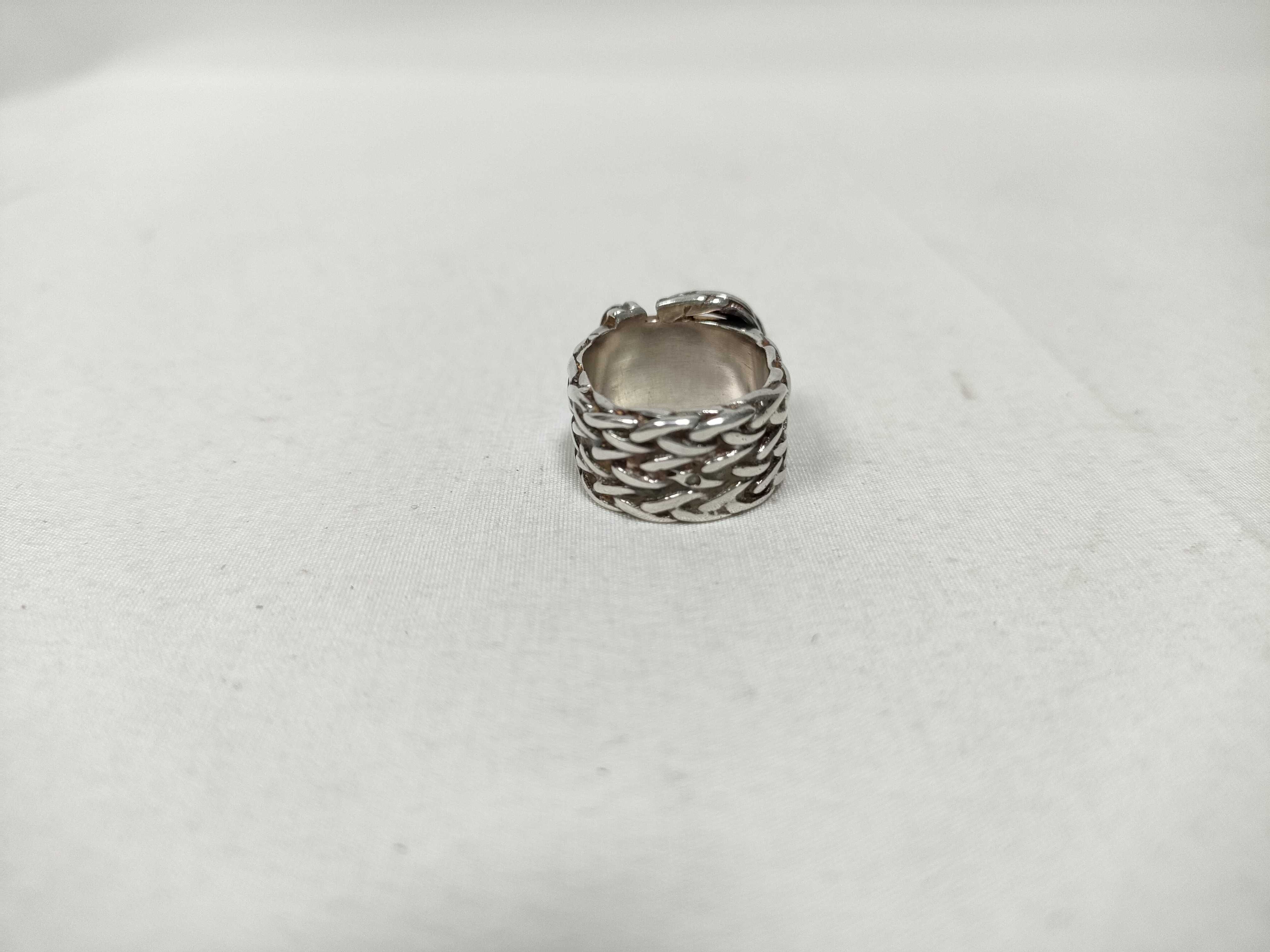 Diane Ring — view 4