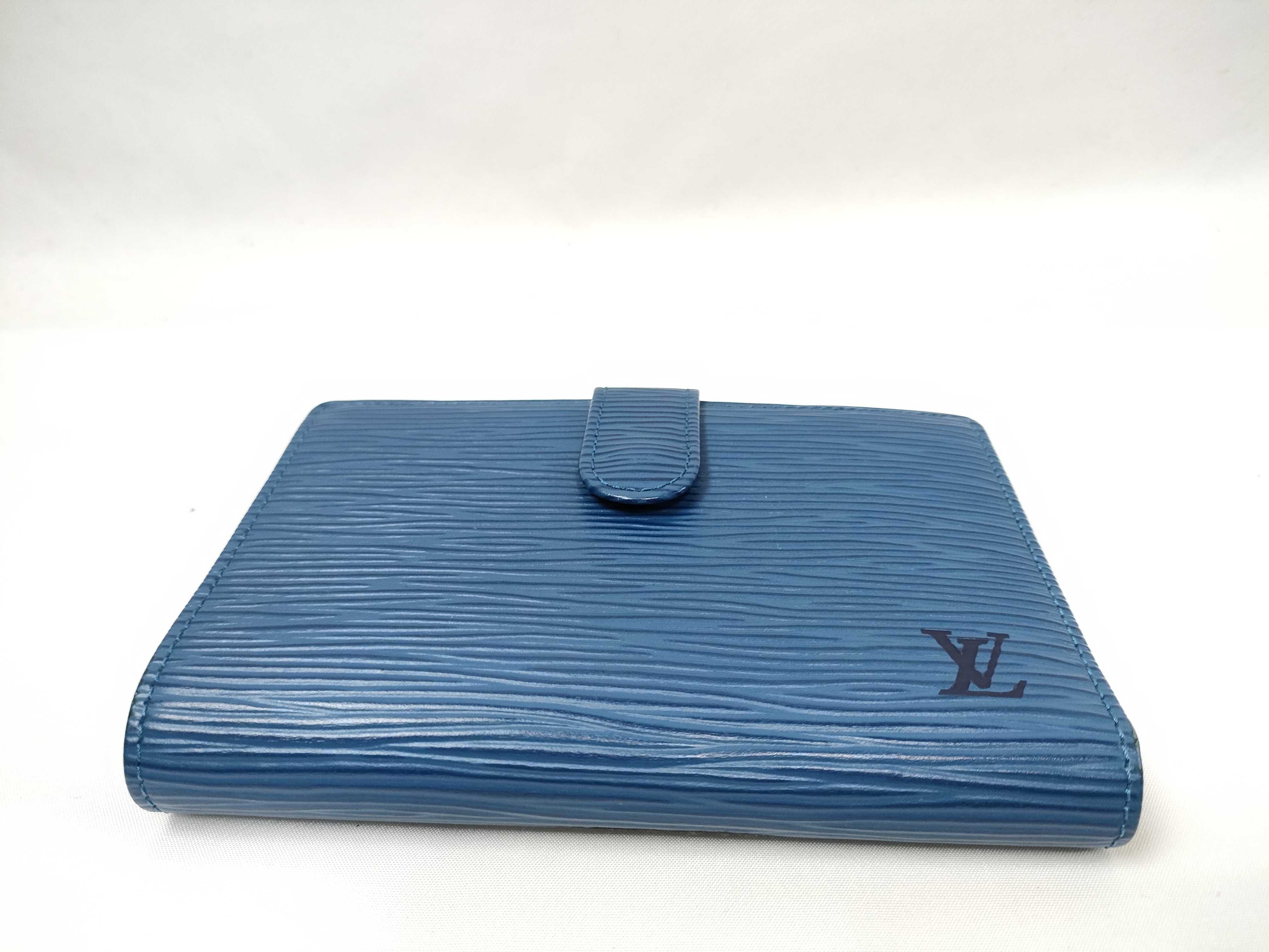Epi Leather Wallet, Epi Leather Clasp Wallet — view 3