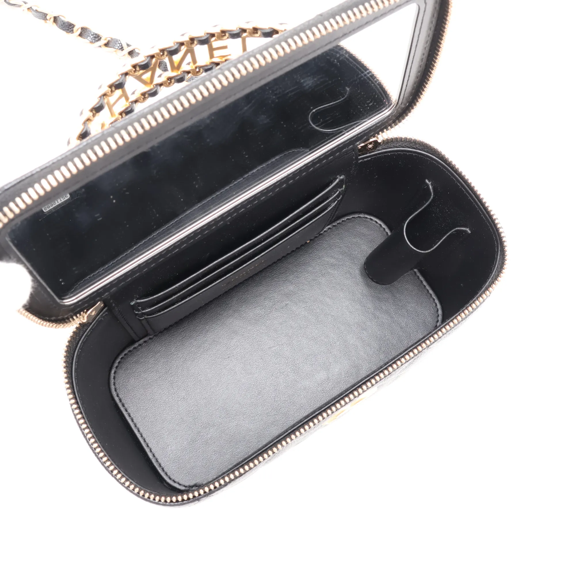 Matelassé Caviar Skin 2-Way Handbag Vanity Case Black Gold Hardware 32115689 (Serial Number 32) — view 8