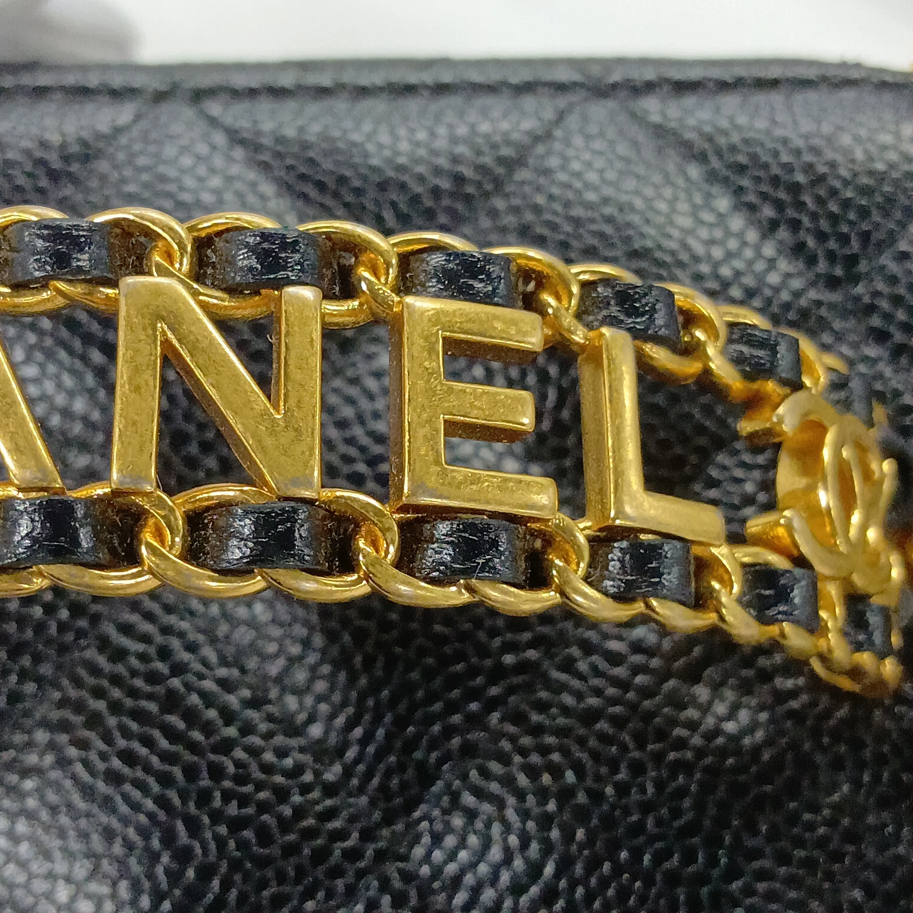 Matelassé Caviar Skin 2-Way Handbag Vanity Case Black Gold Hardware 32115689 (Serial Number 32) — view 10