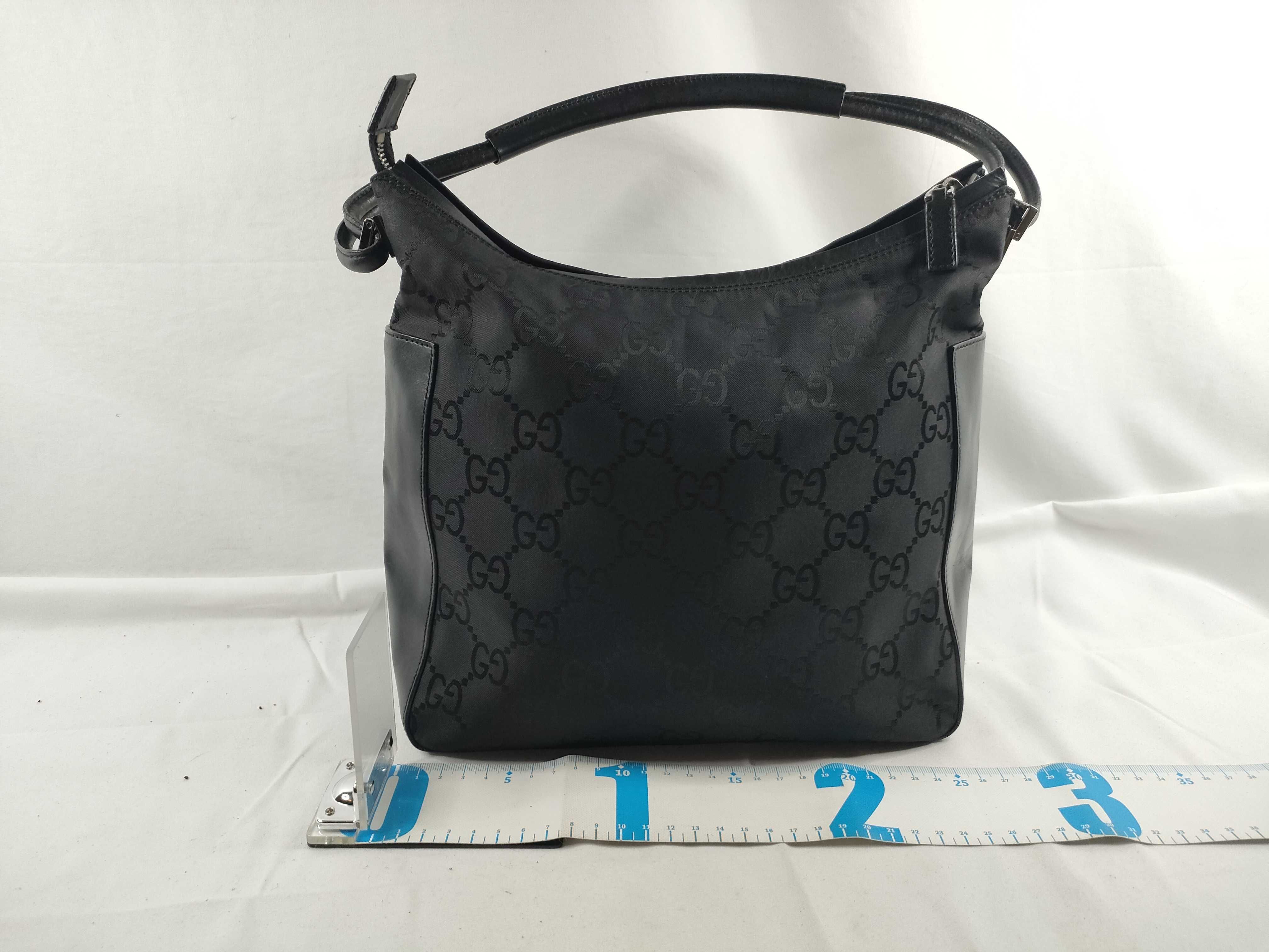 Shoulder Bag, Gucci One-Shoulder Bag, Half Moon GG Nylon, Black Shoulder Bag — view 2