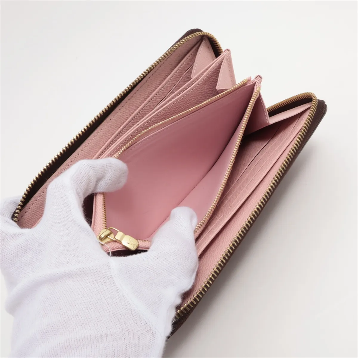 Damier Zippy Wallet N60046 GI2198 Rose Ballerine Round Zip Wallet — view 10