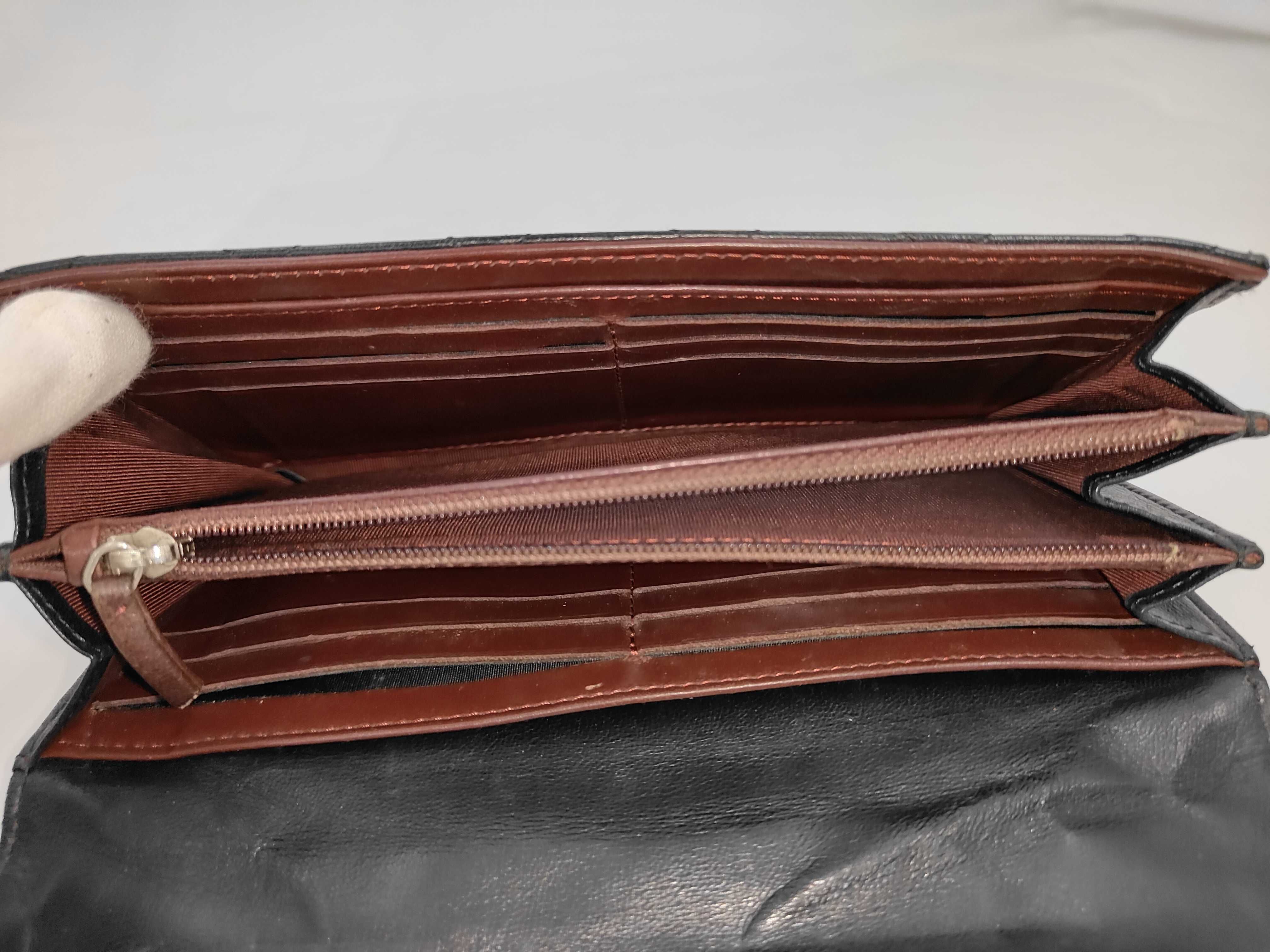 Matelassé Bi-fold Long Wallet, Black, Seal 18724390 — view 7