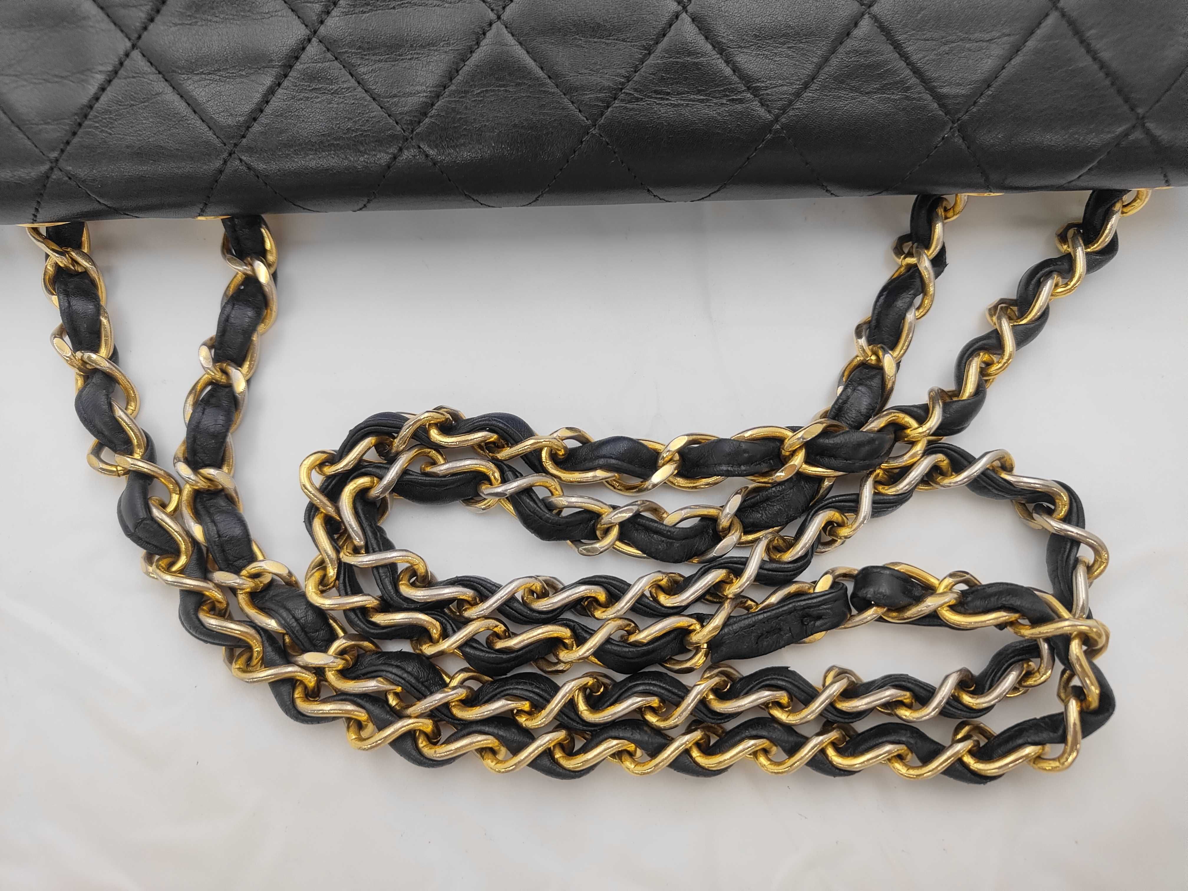 Large Matelassé 34 Large Coco Lambskin Gold Hardware Chain Shoulder Bag Black Series 2 A01094 Black Bag — view 3