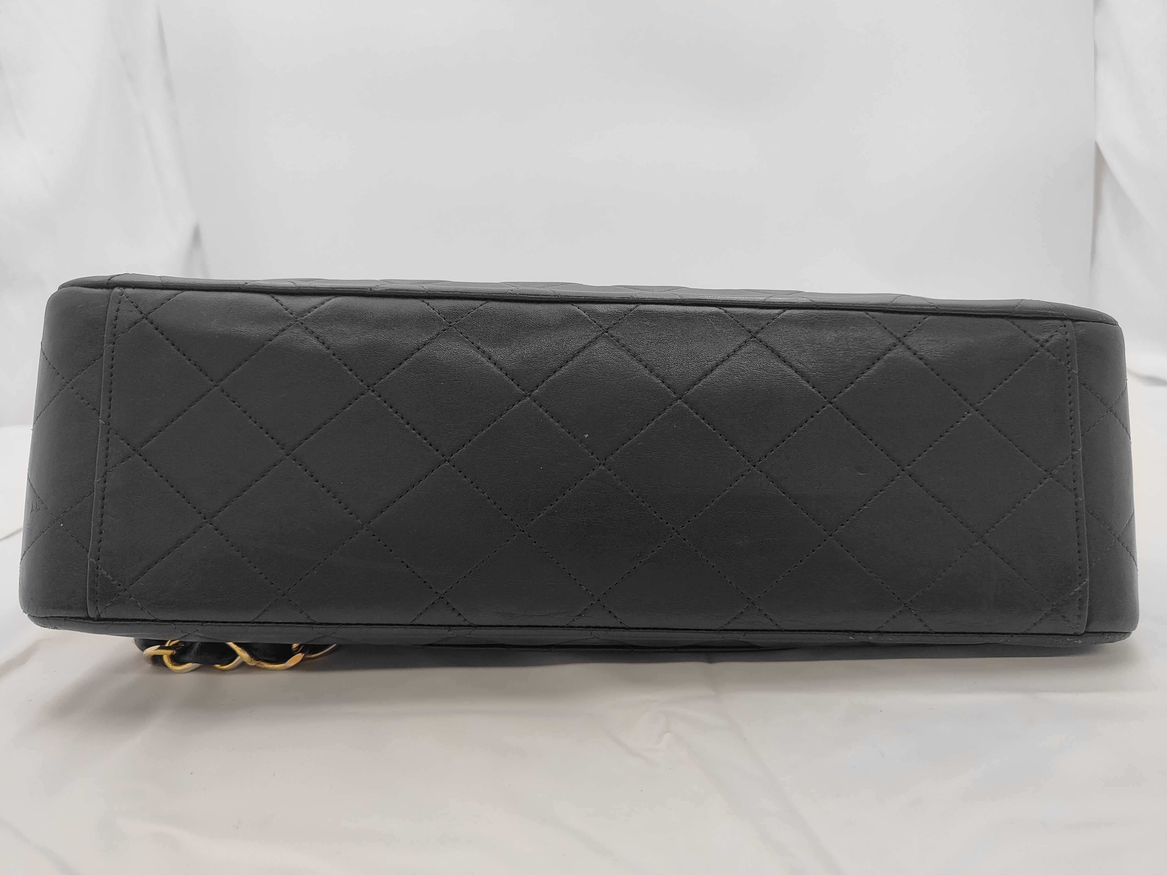 Large Matelassé 34 Large Coco Lambskin Gold Hardware Chain Shoulder Bag Black Series 2 A01094 Black Bag — view 7