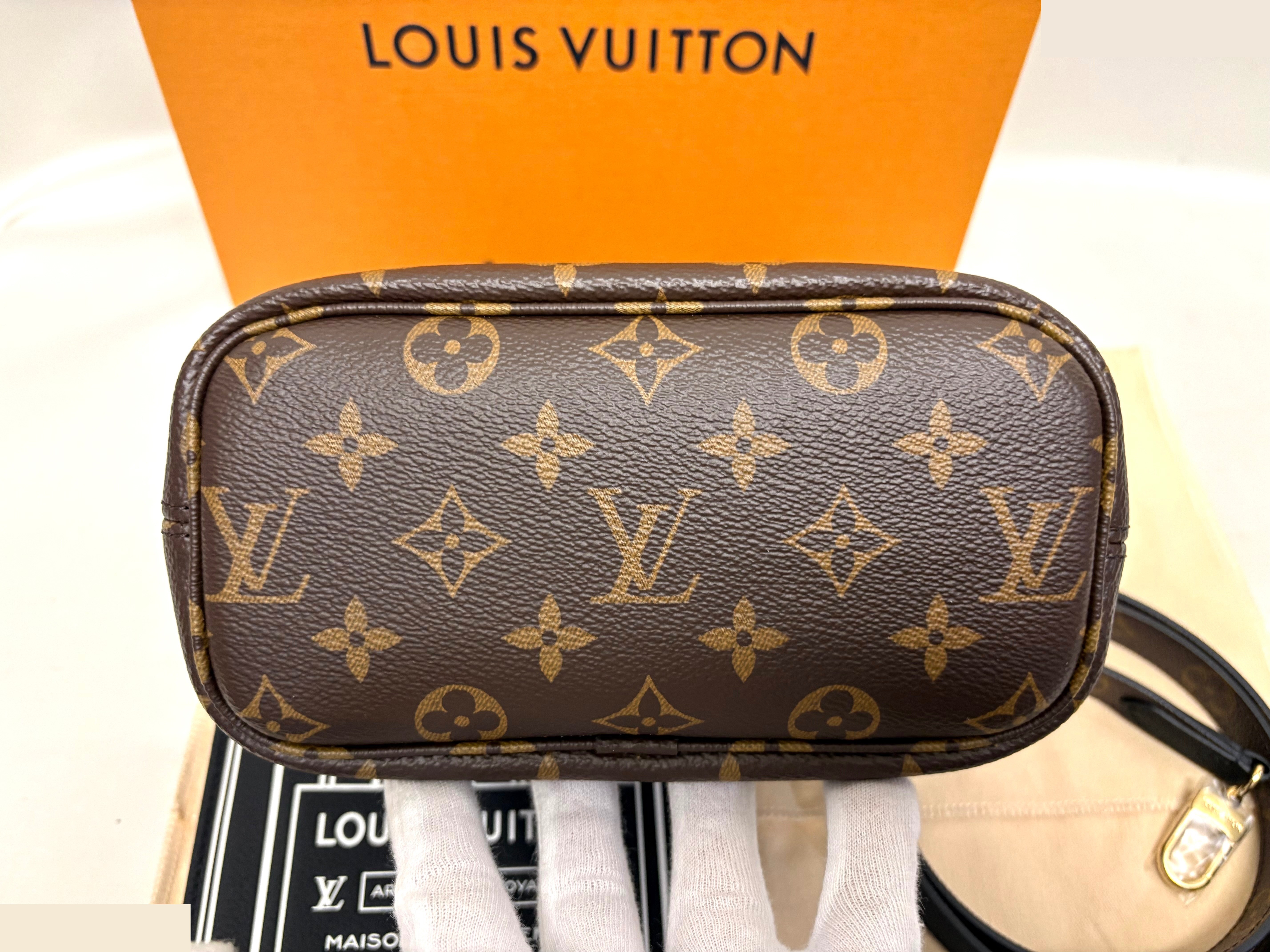 Unused Neverfull Inside Out BB — view 4