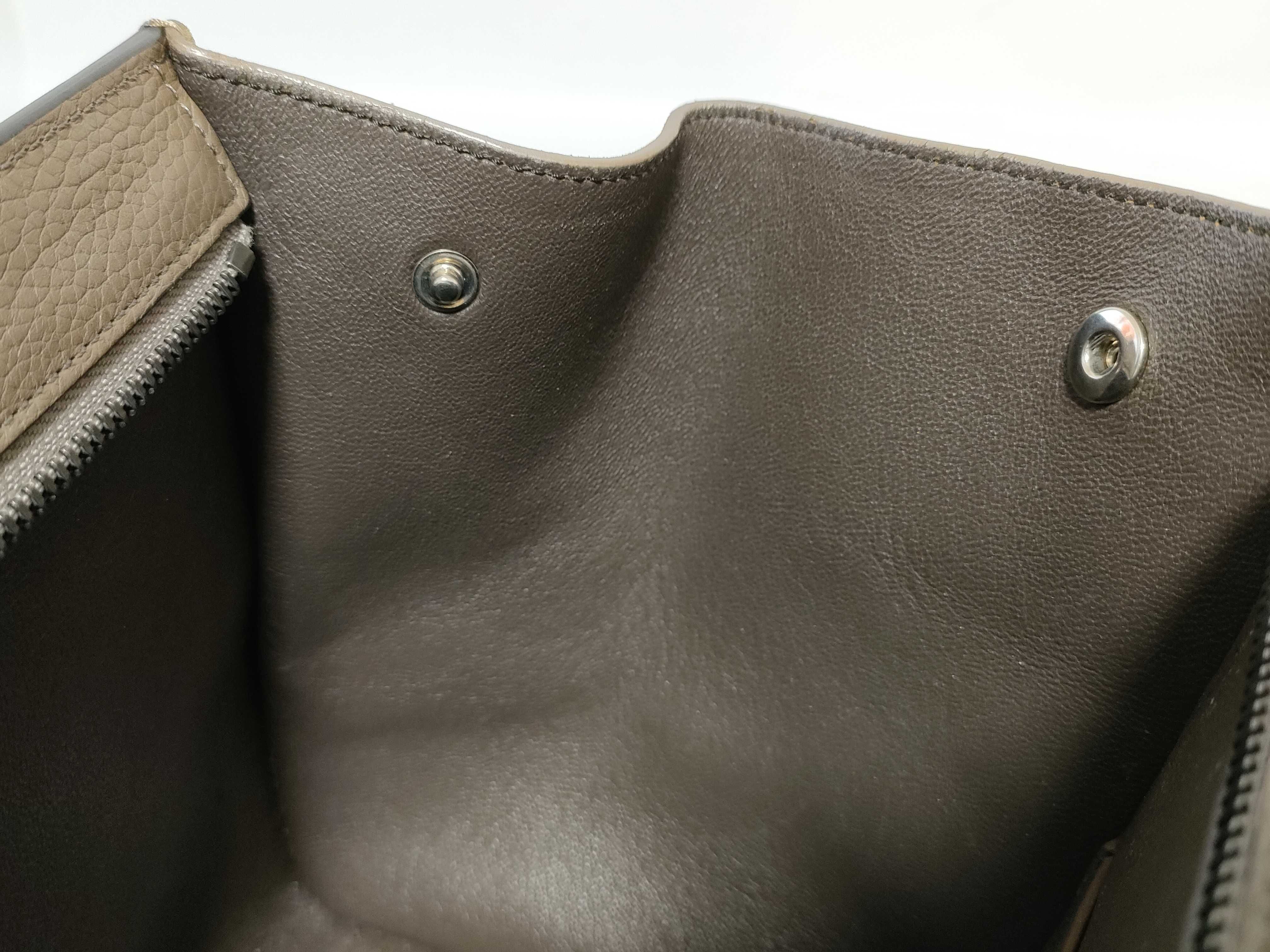 Trapeze 2-Way Handbag — view 9
