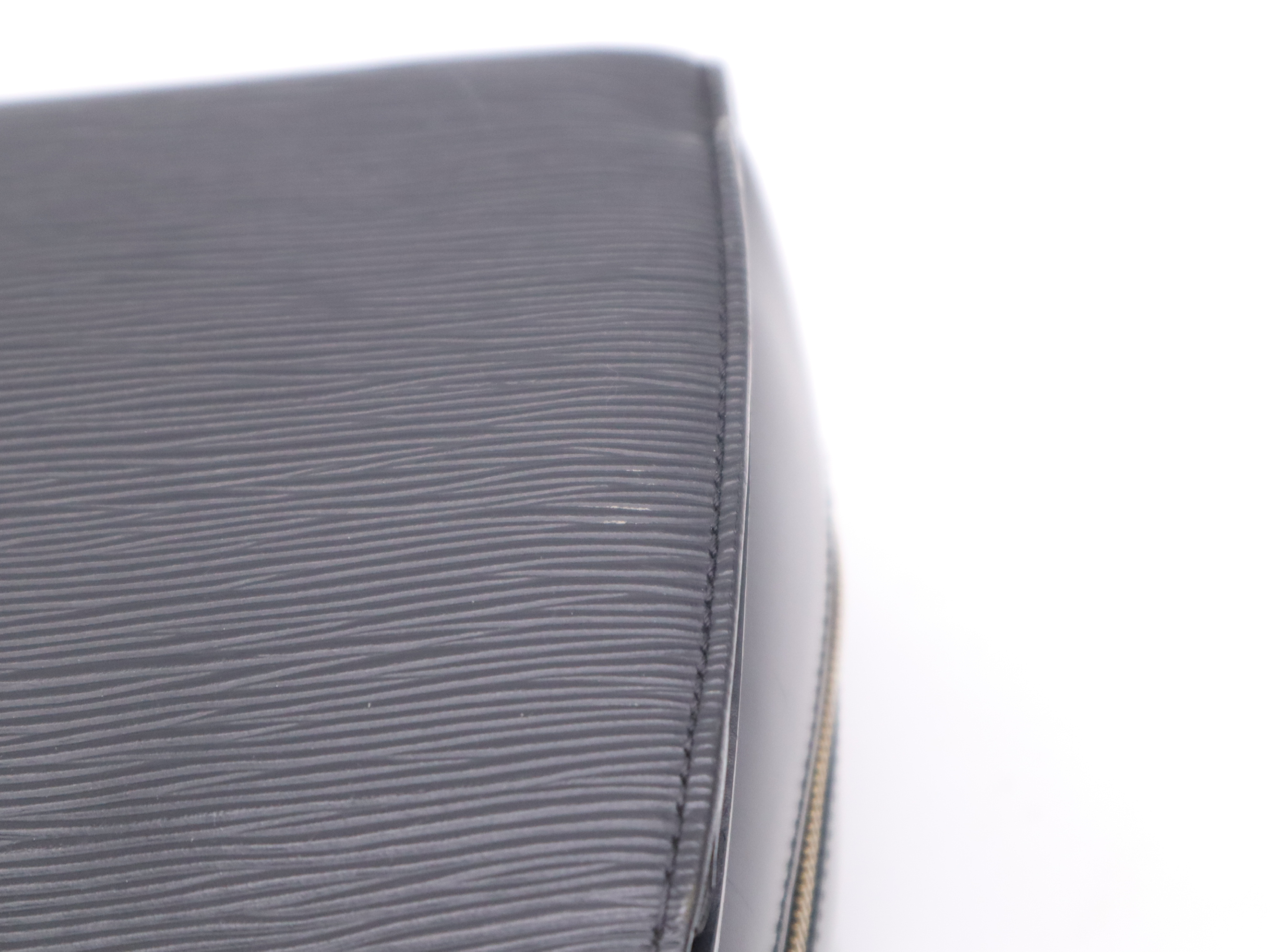 M52052 Epi Pont Neuf Noir Handbag — view 9
