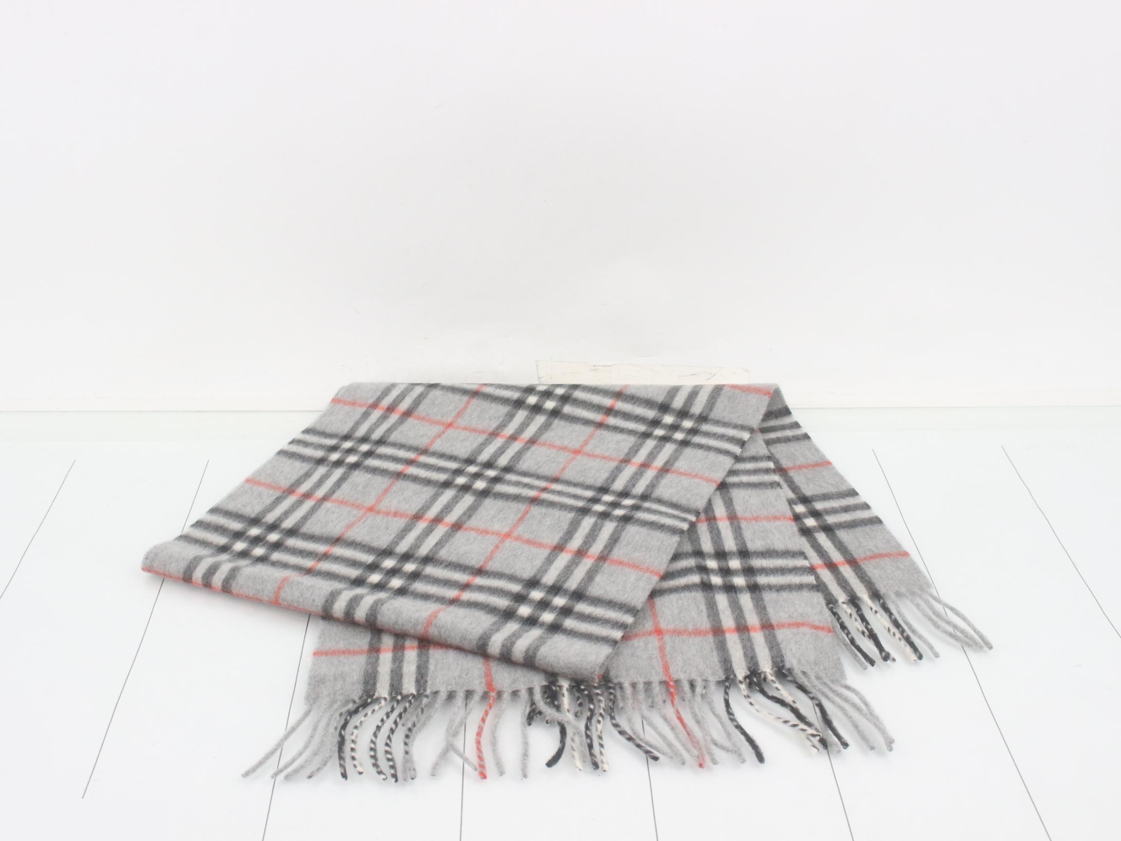 Tag attached, 100% cashmere scarf — view 3