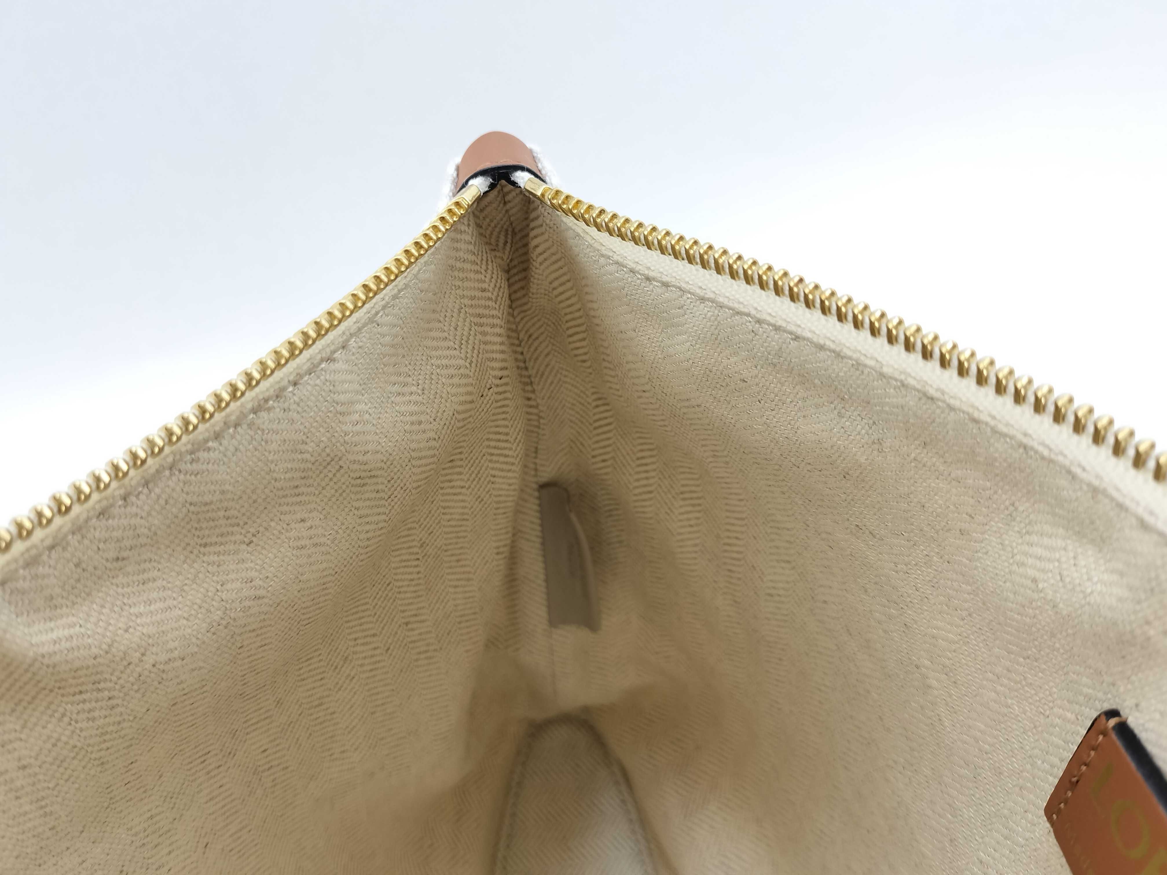 (Loewe) Clutch Bag Pouch for Women, Oblong Pouch, Anagram Jacquard & Calfskin Pouch — view 11