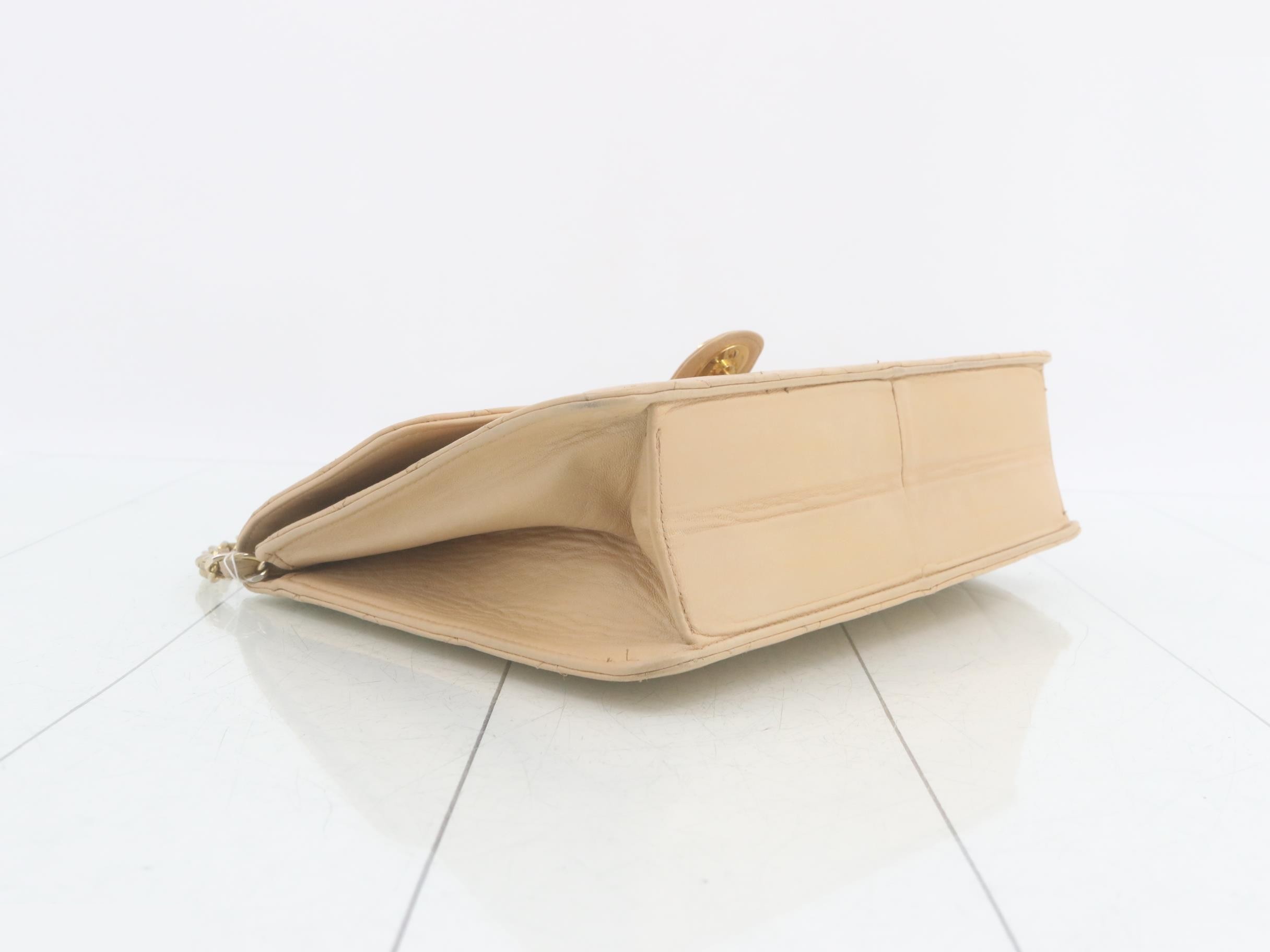 Matelassé Single Flap Matelassé Shoulder Bag — view 5