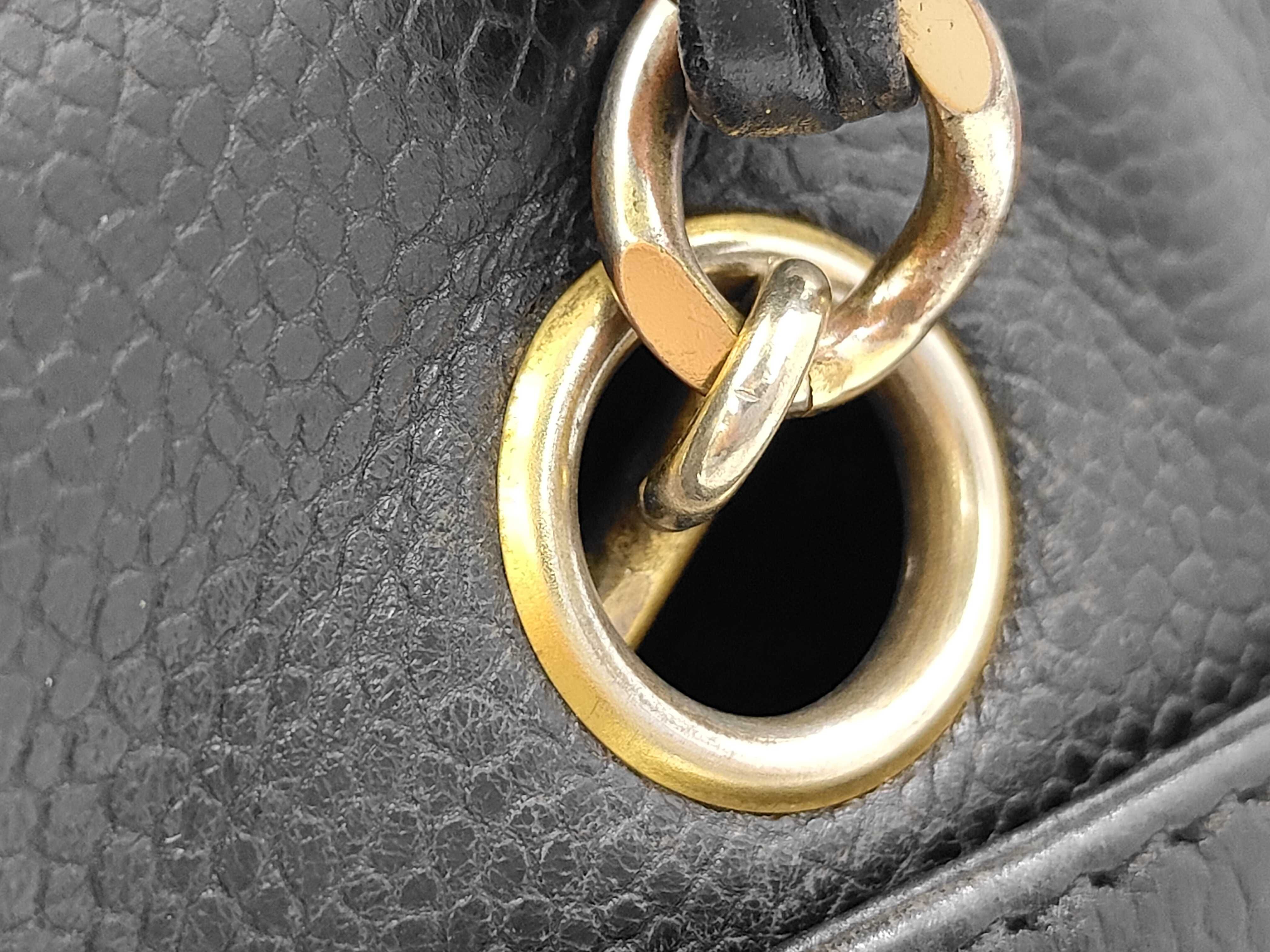 Caviar Skin Triple Coco Chain Tote Bag Black Card Tote Bag — view 4