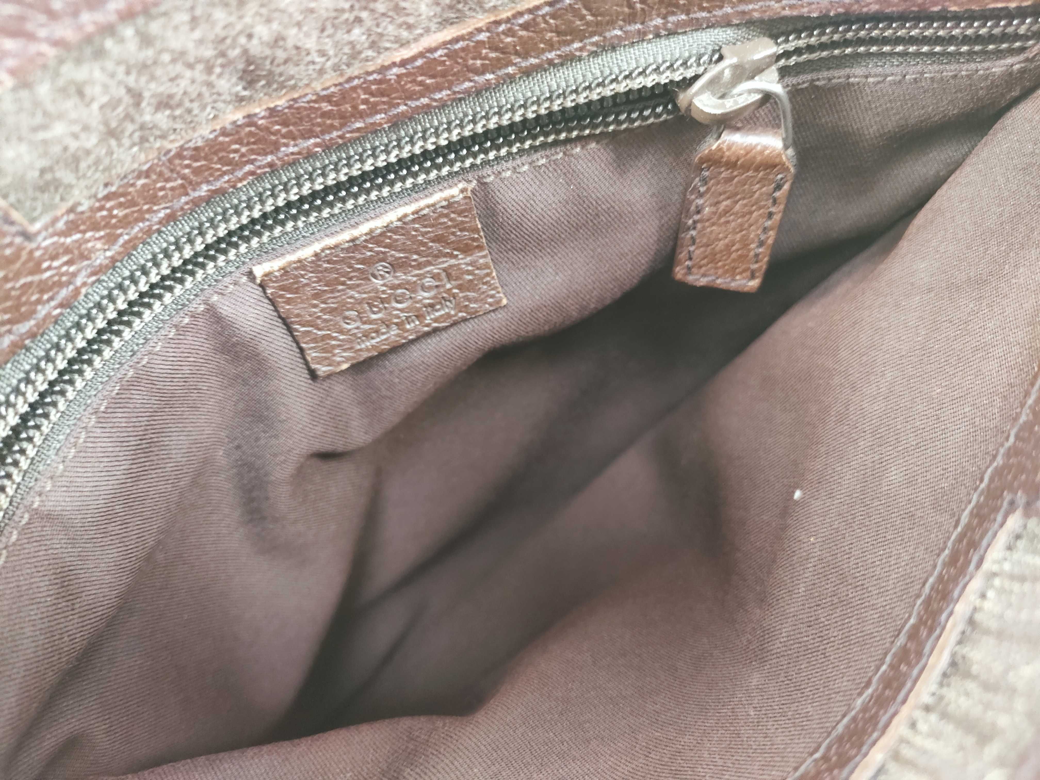 GG Canvas Shoulder Bag — view 12