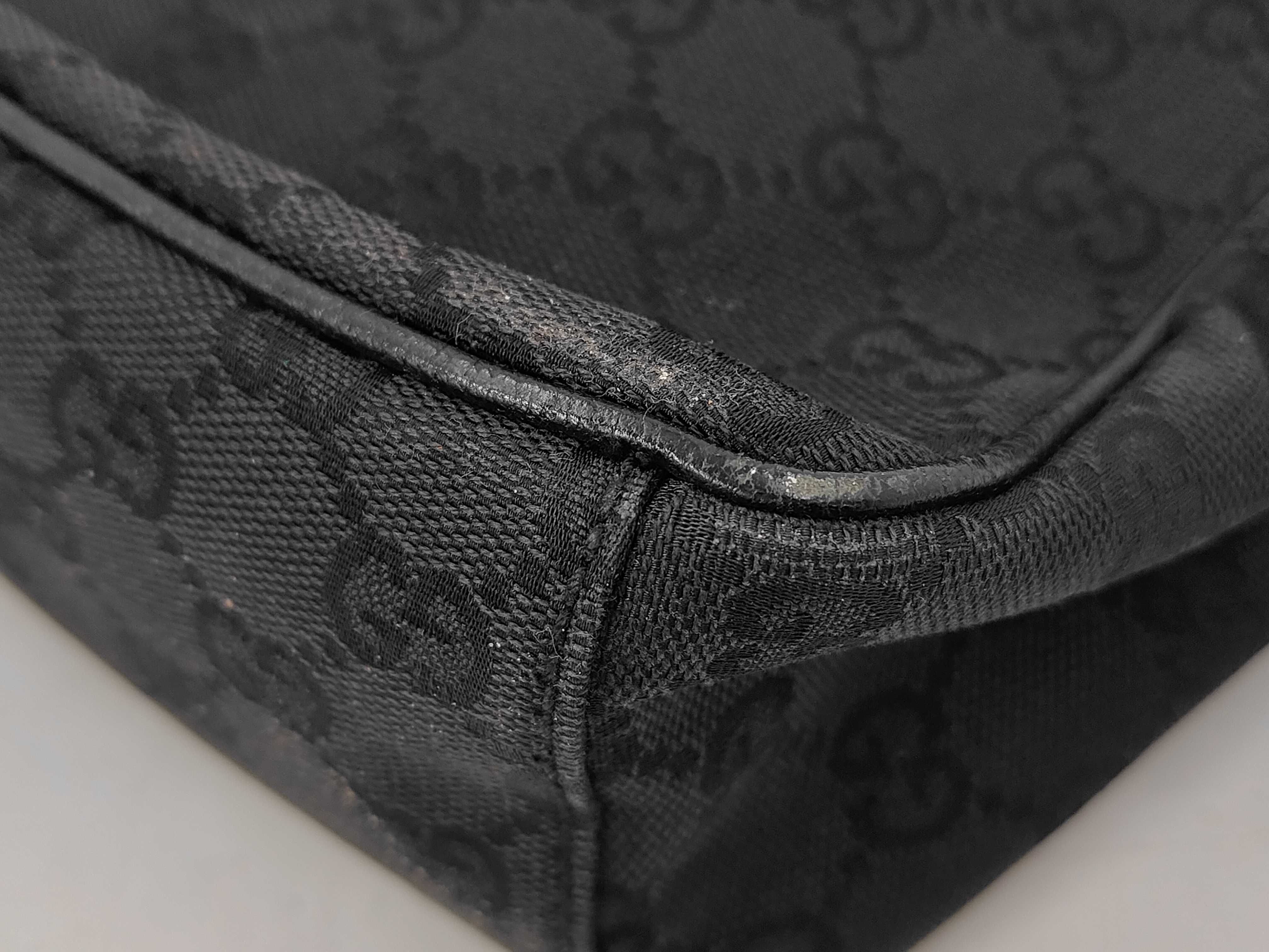 GG Canvas Shoulder Bag, Black — view 7