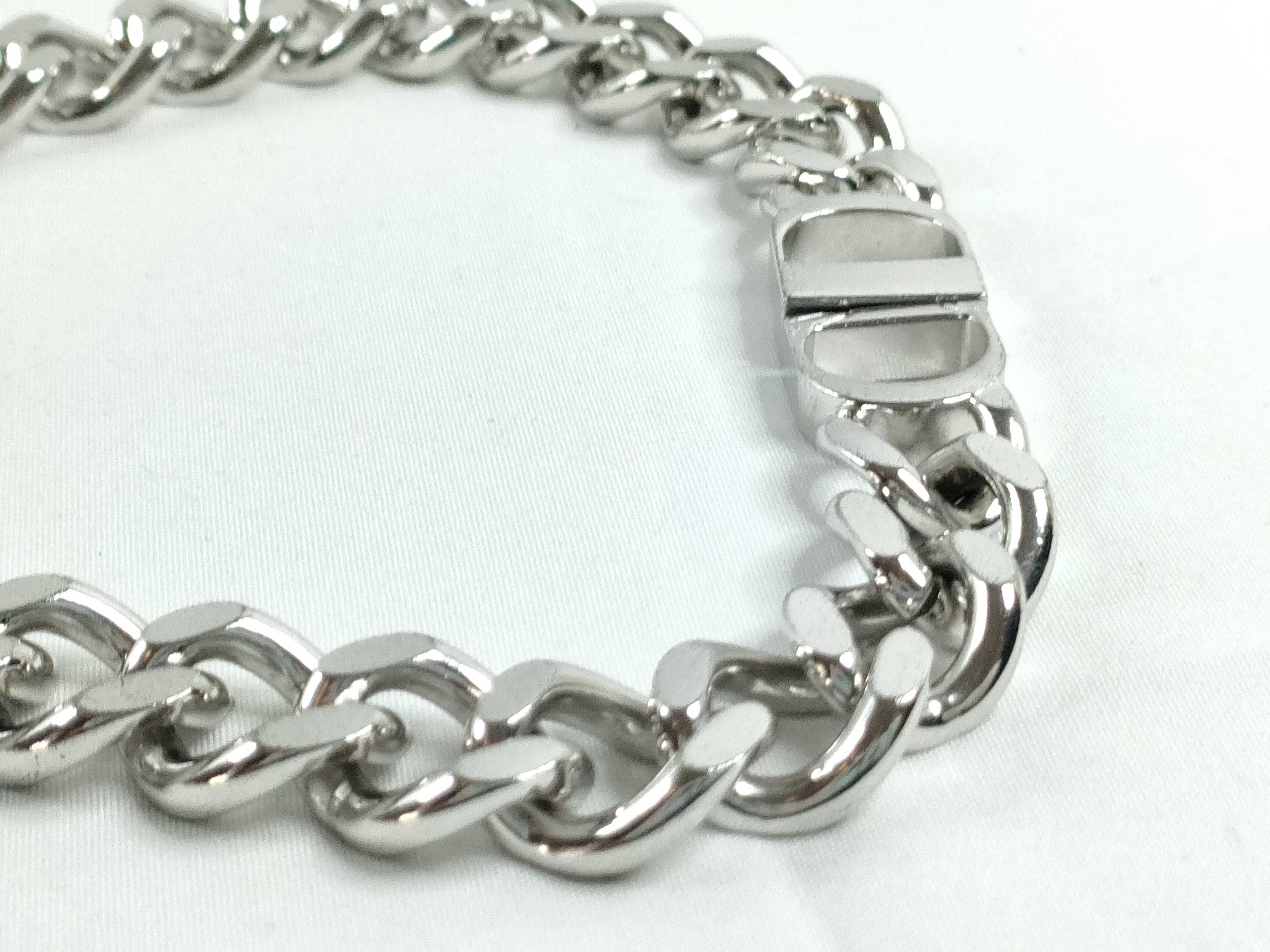 necklace — view 5
