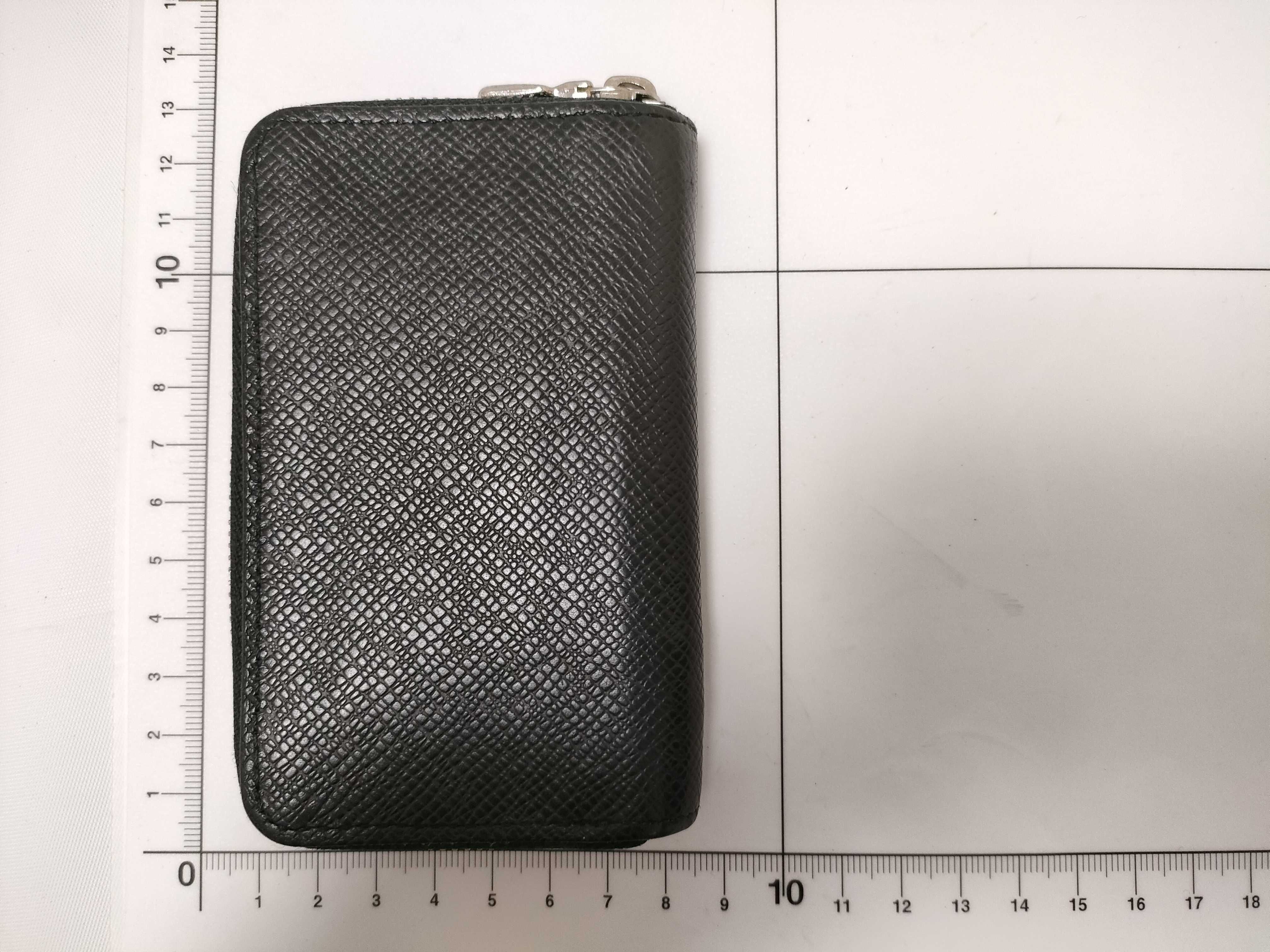 Taiga Zippy Coin Purse M32832 Card Case — view 2