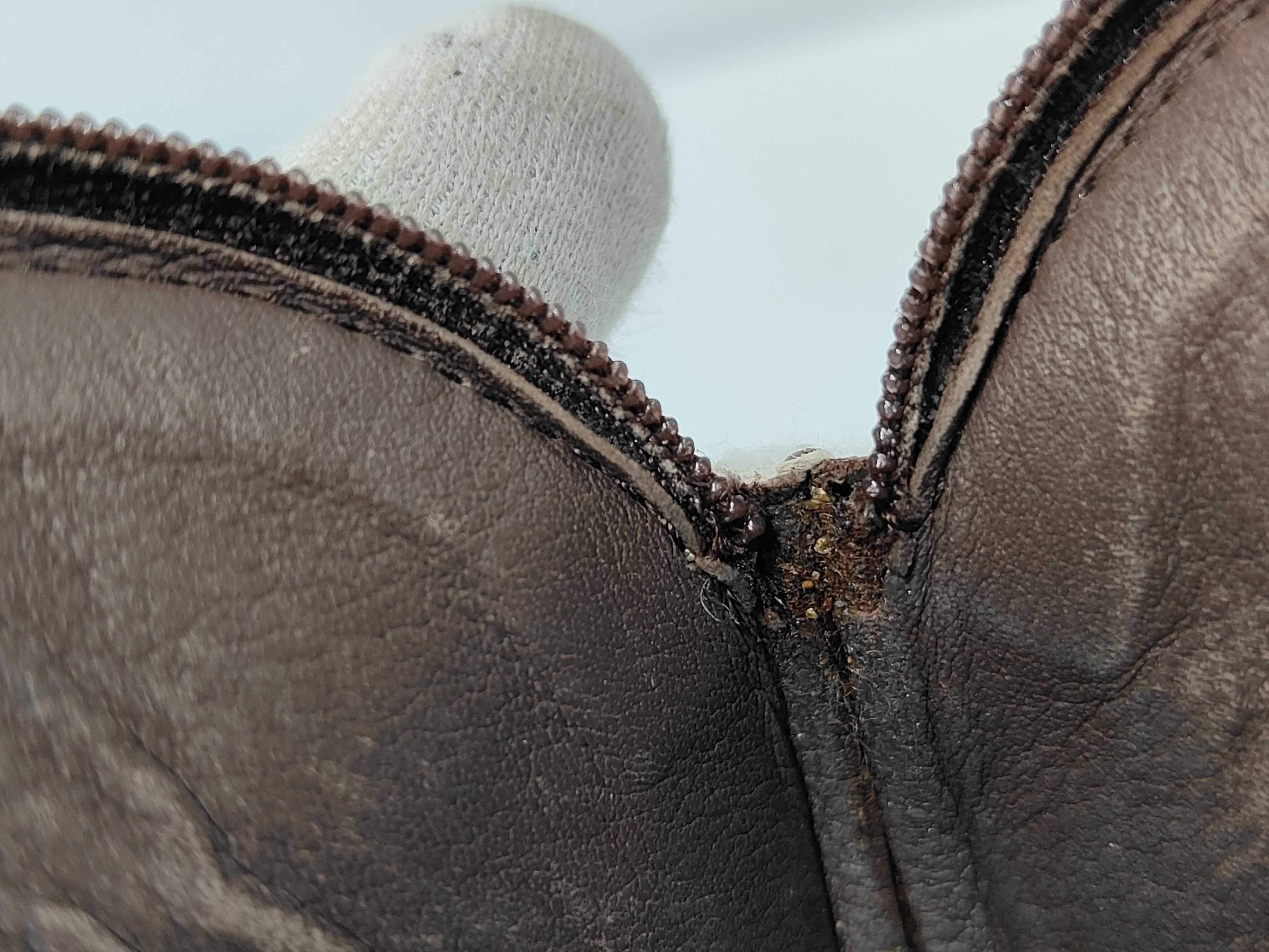 Anagram Leather Coin Case — view 9