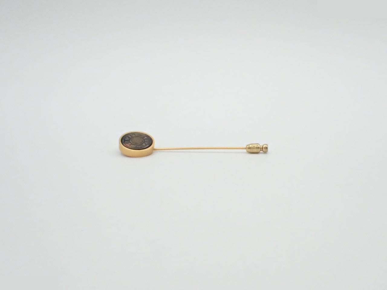 Sellier pin brooch — view 3