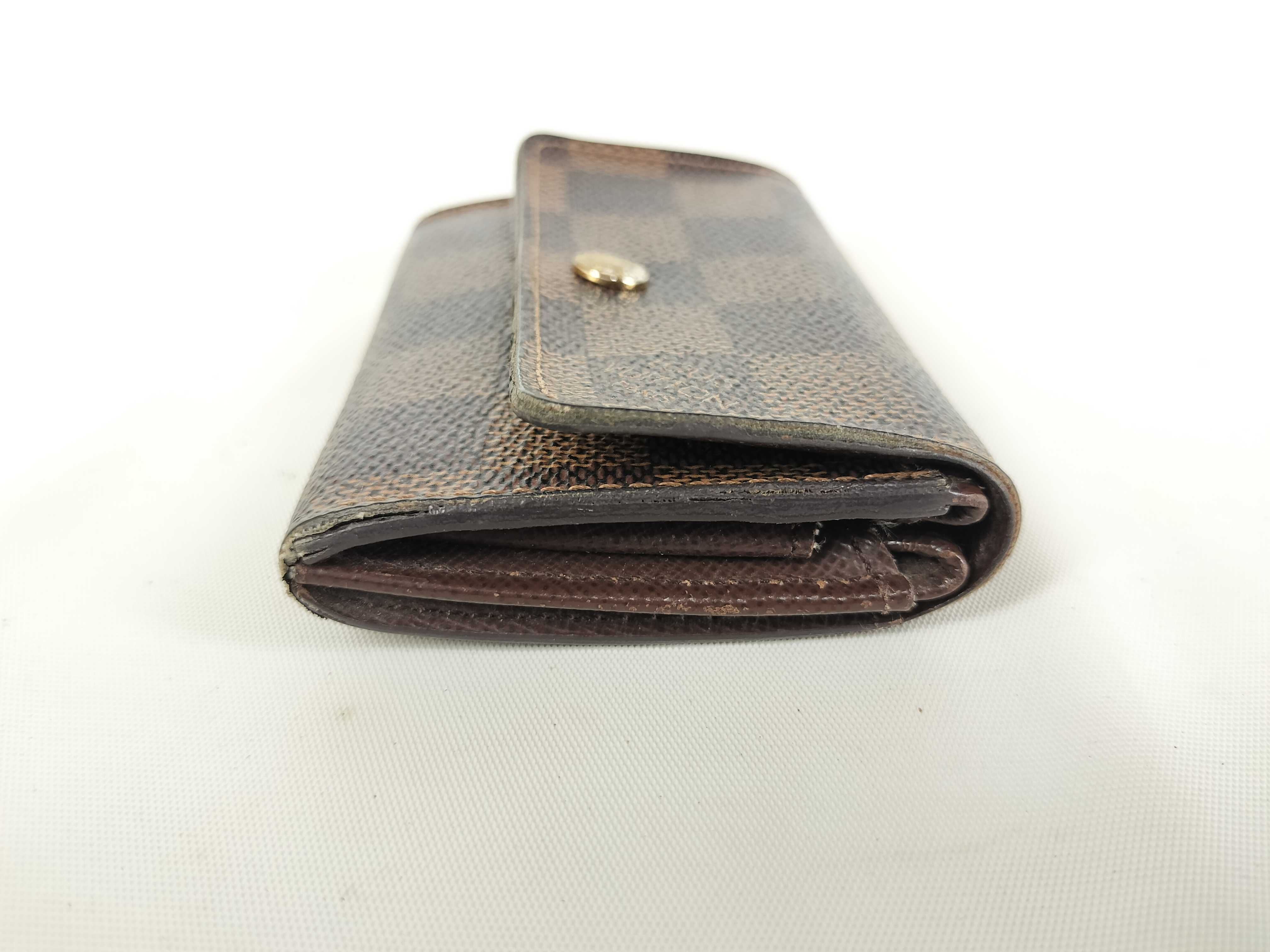 Damier Portemonnaie Plat N61930 Coin Case with Initials — view 3